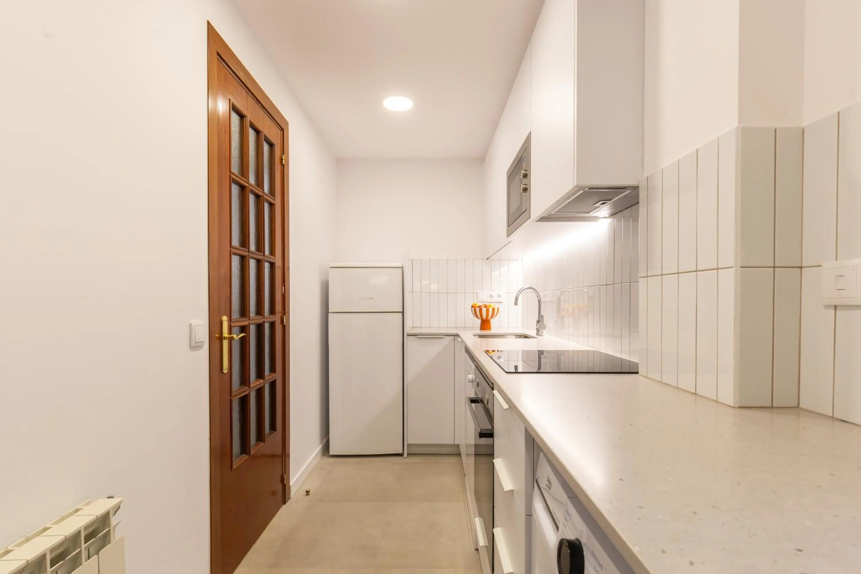 Kitchen or kitchenette in Picasso Suites