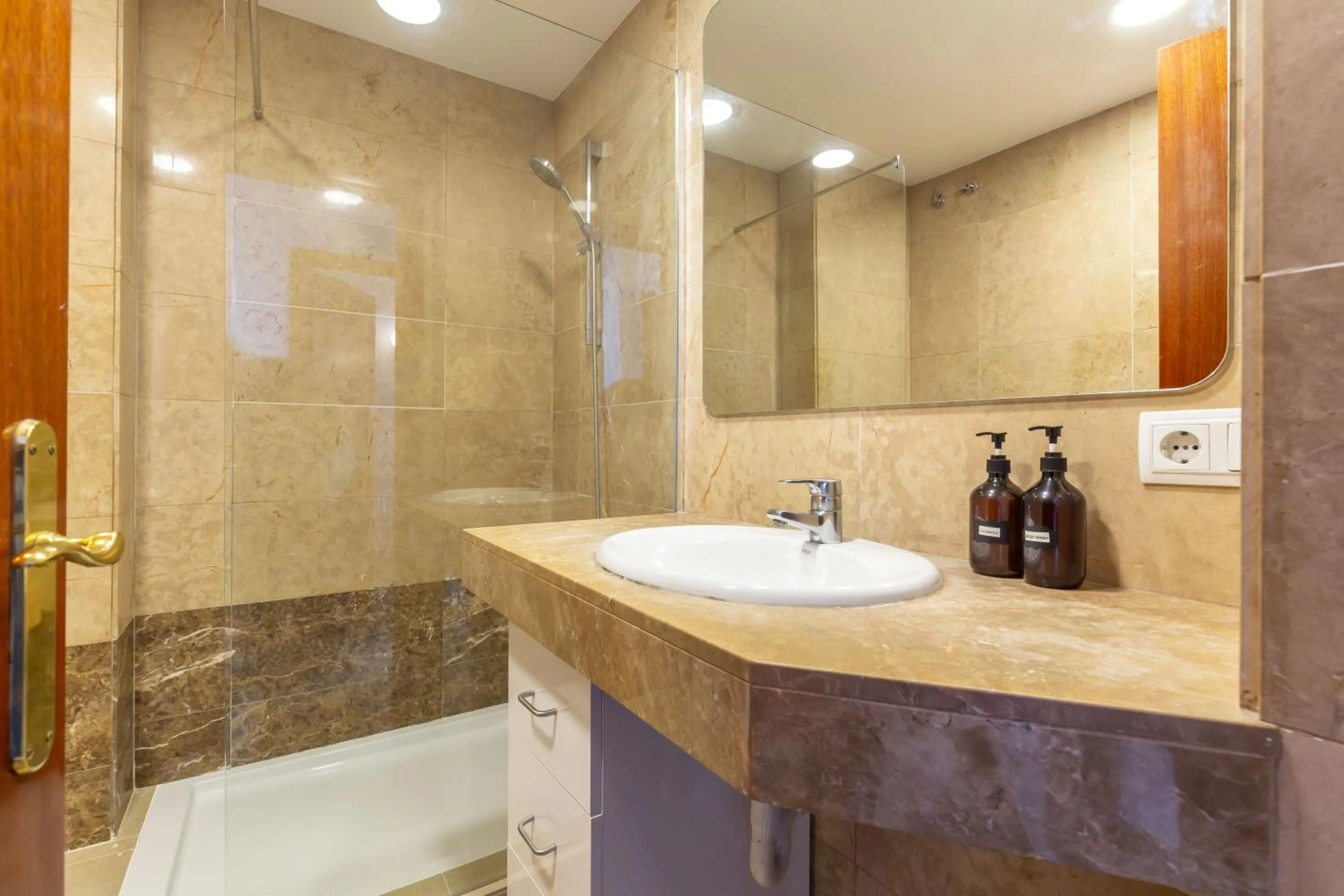 Bathroom in Picasso Suites