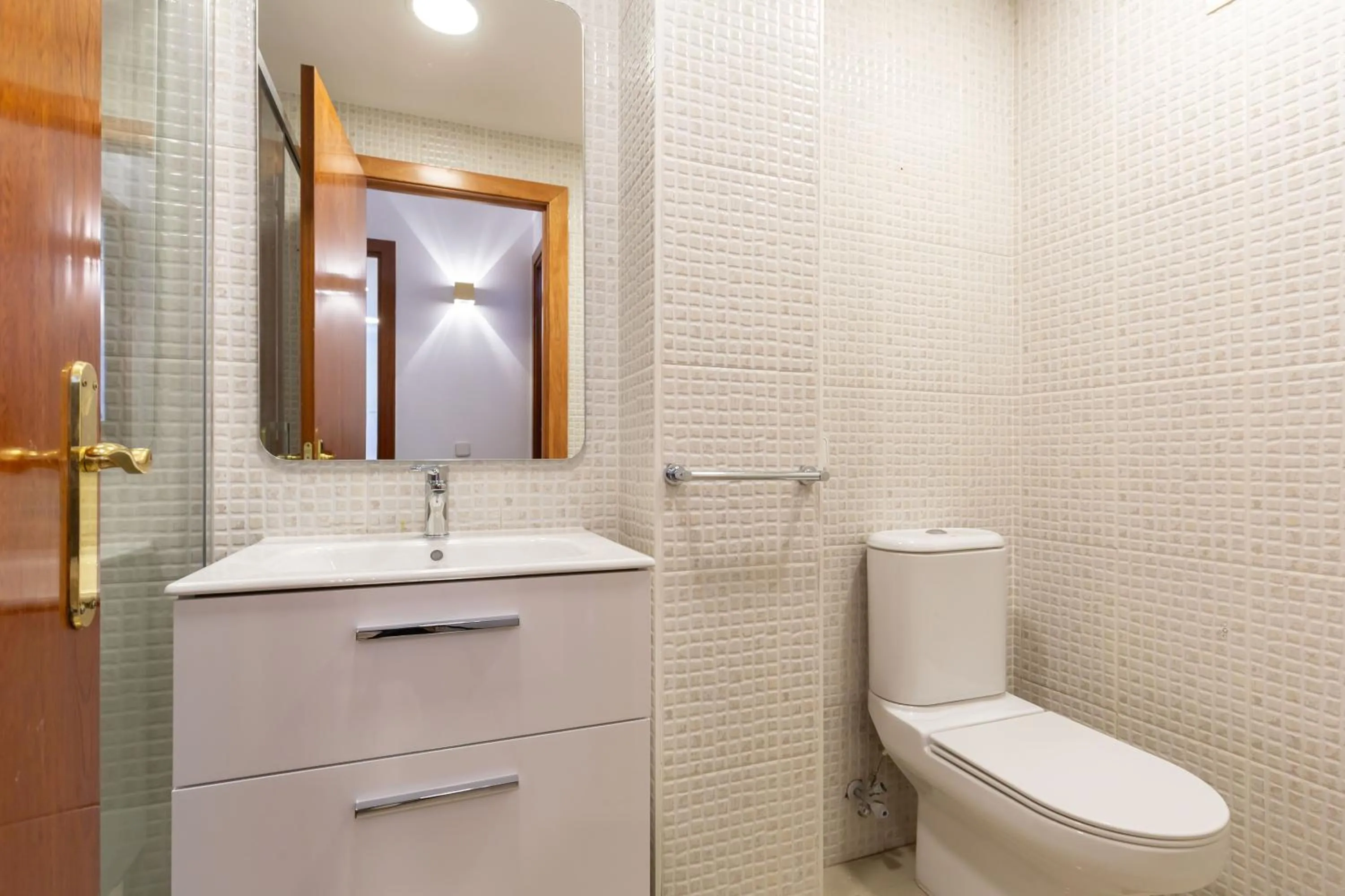 Bathroom in Picasso Suites