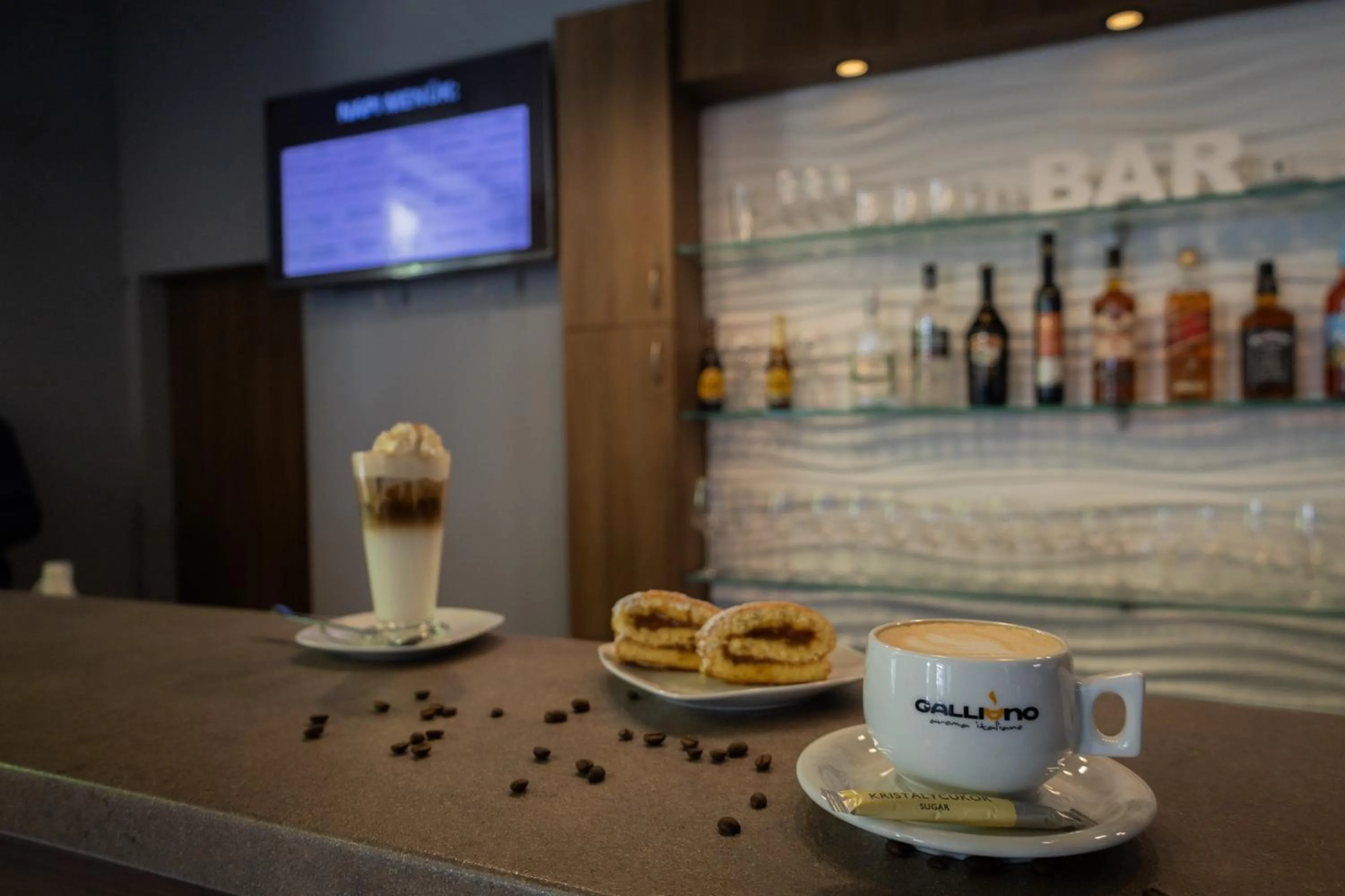 Restaurant/places to eat in Hotel Regnum Residence