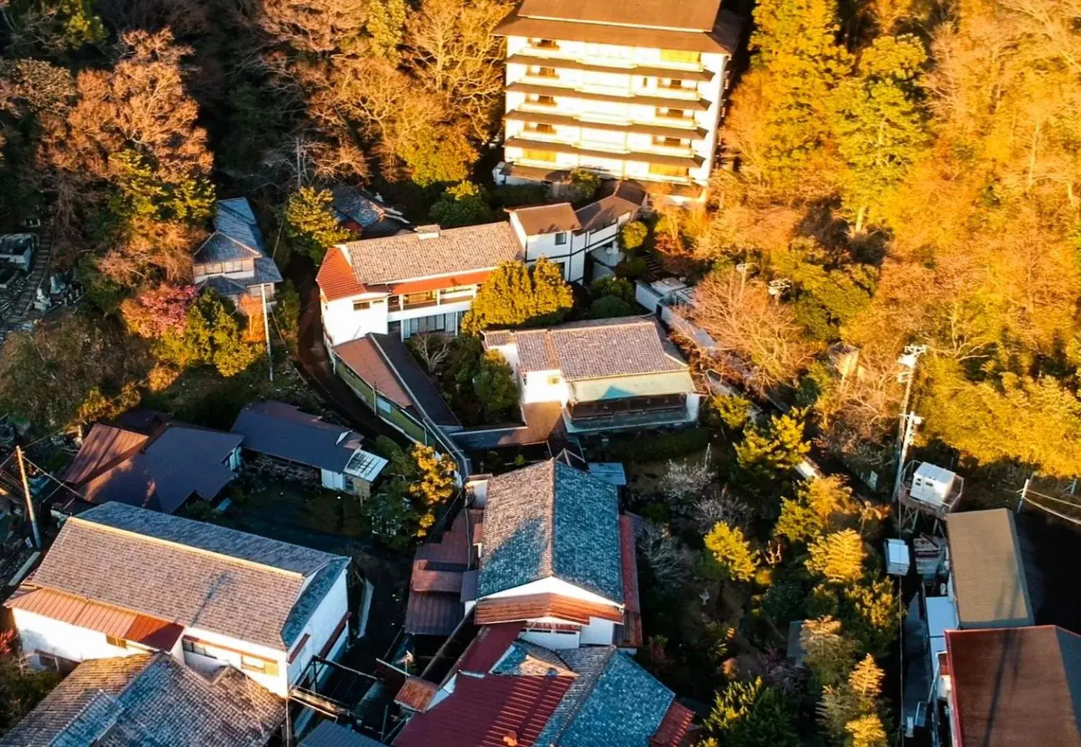 Property building in Sakahijiri gyokushoen Property building in Sakahijiri gyokushoen