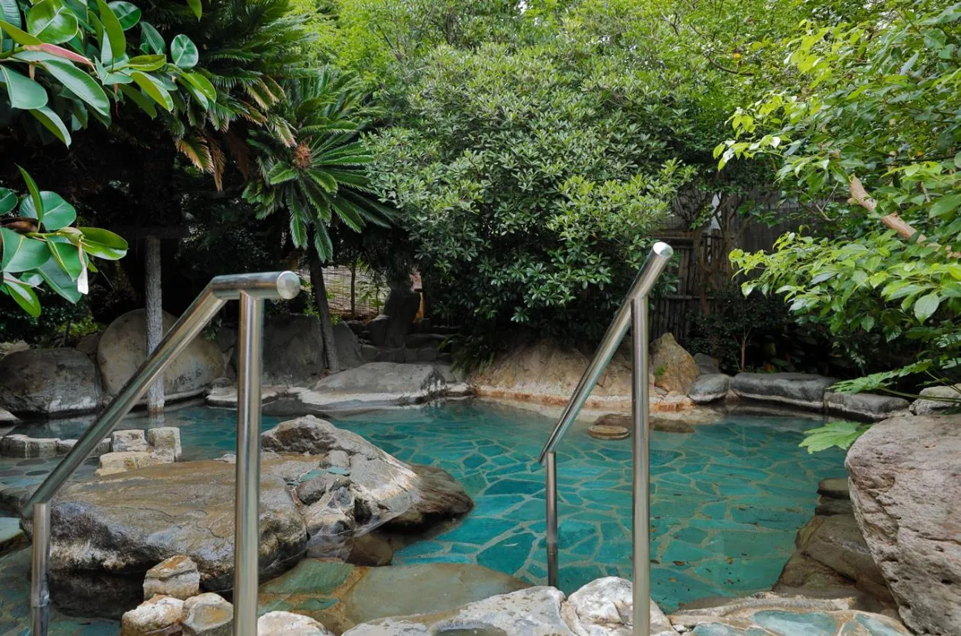 Open Air Bath in Sakahijiri gyokushoen