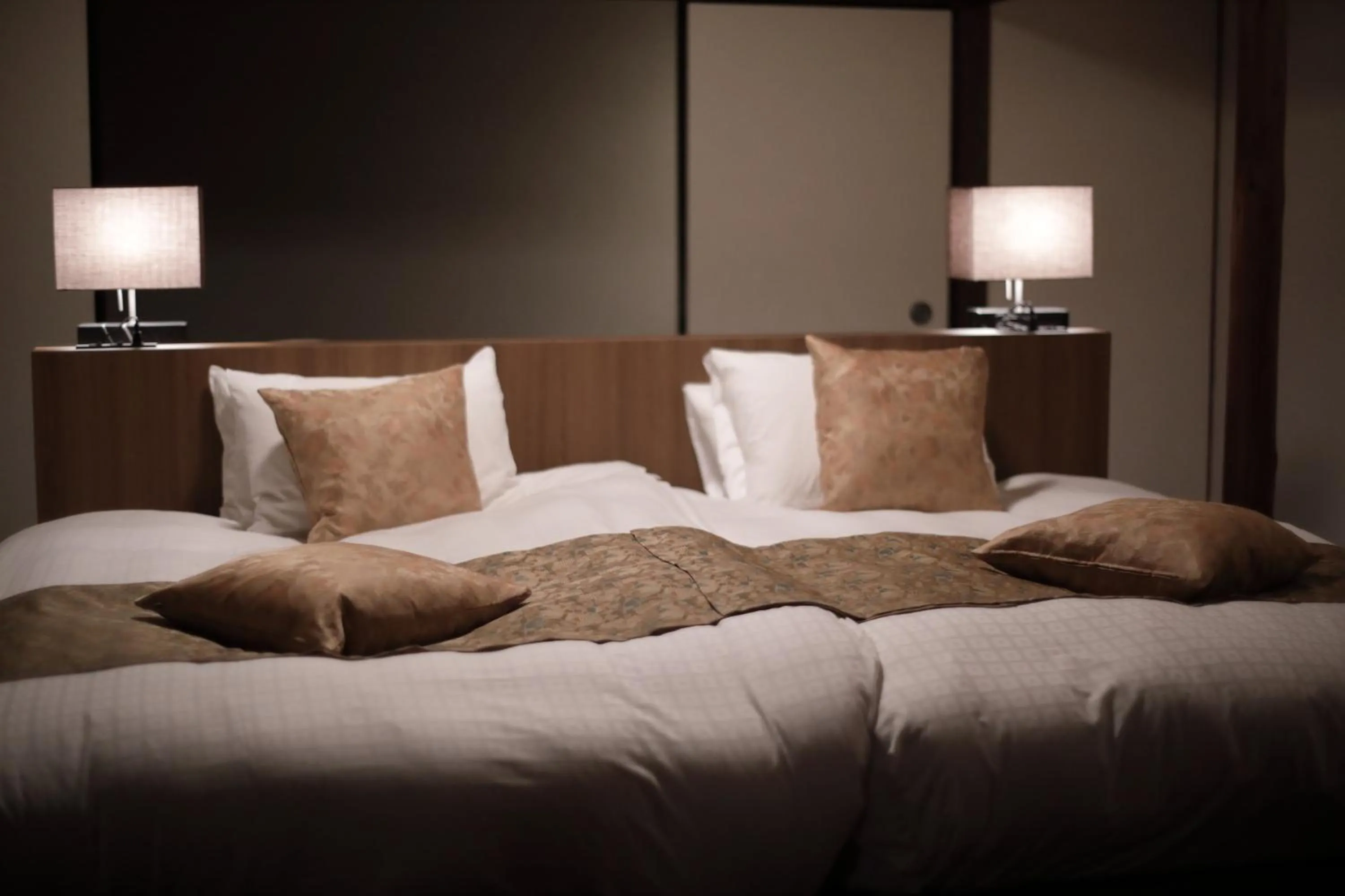 Bed in Sakahijiri gyokushoen