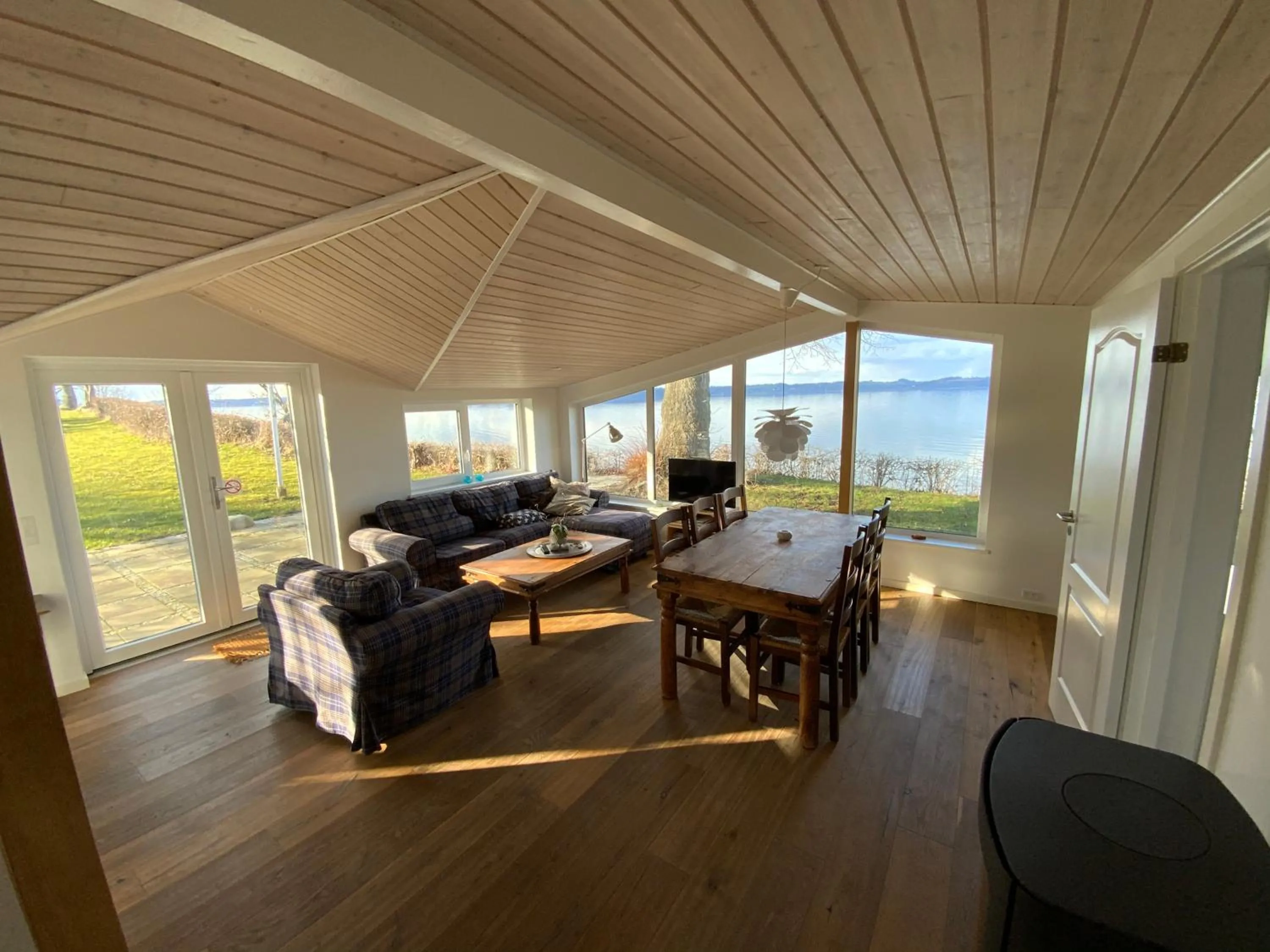 Loff Holiday Houses