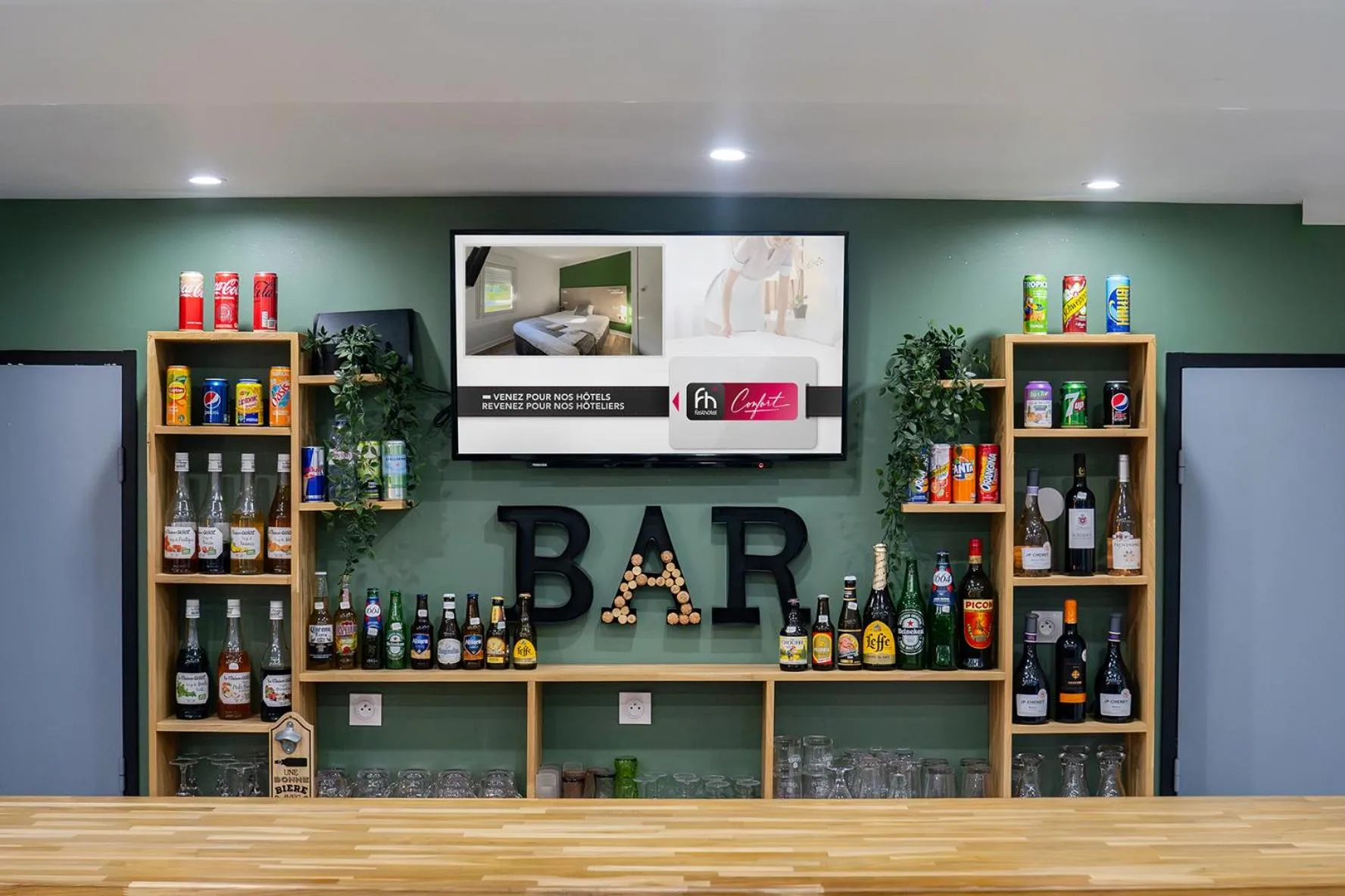 Lounge or bar in Fasthotel Le Mans Nord FH CONFORT