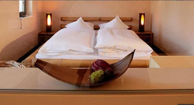 Day, Bed in Vinotel Augustin