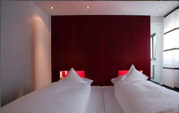 Day, Bed in Vinotel Augustin