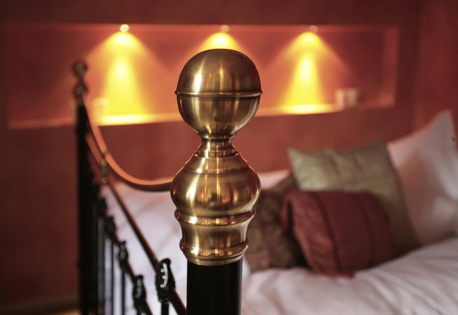 Decorative detail, Bed in Vinotel Augustin