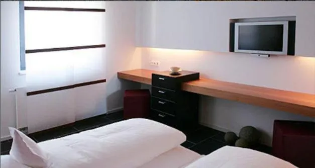 Day, Bed in Vinotel Augustin