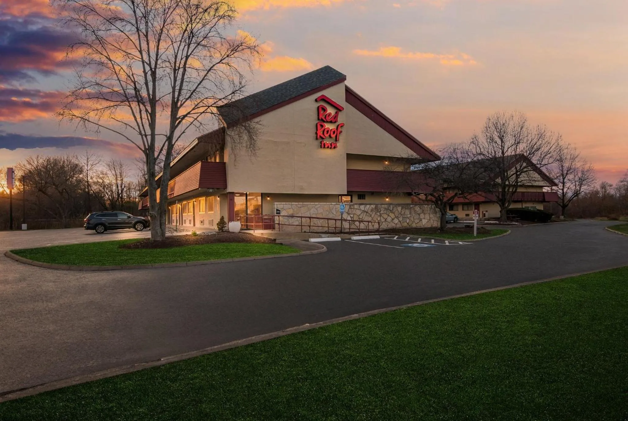 Property building in Red Roof Inn Enfield