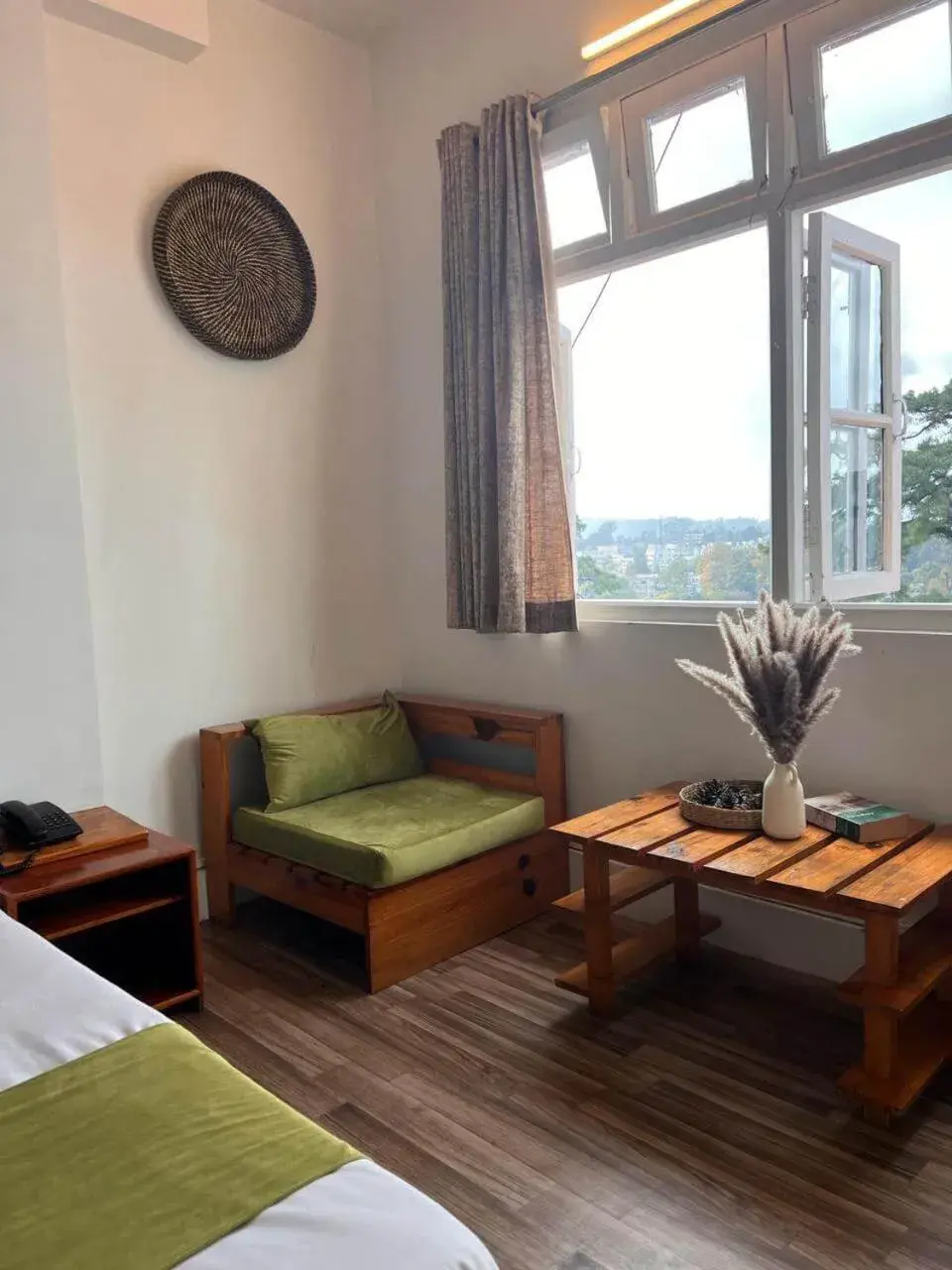 Deluxe Double Room (2 Adults + 1 Child) in The Living Roof Deluxe Double Room (2 Adults + 1 Child) in The Living Roof