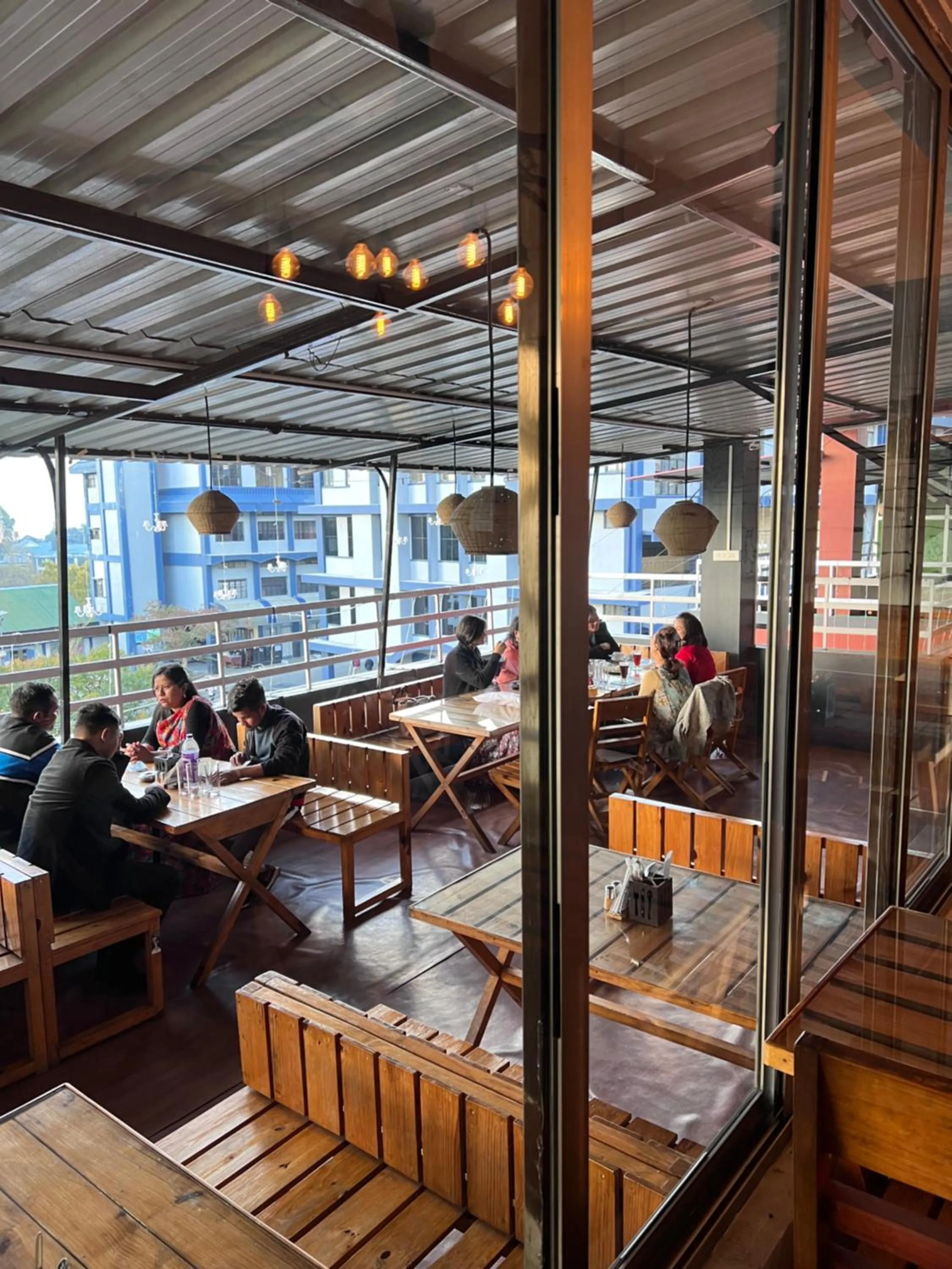 Restaurant/places to eat in The Living Roof