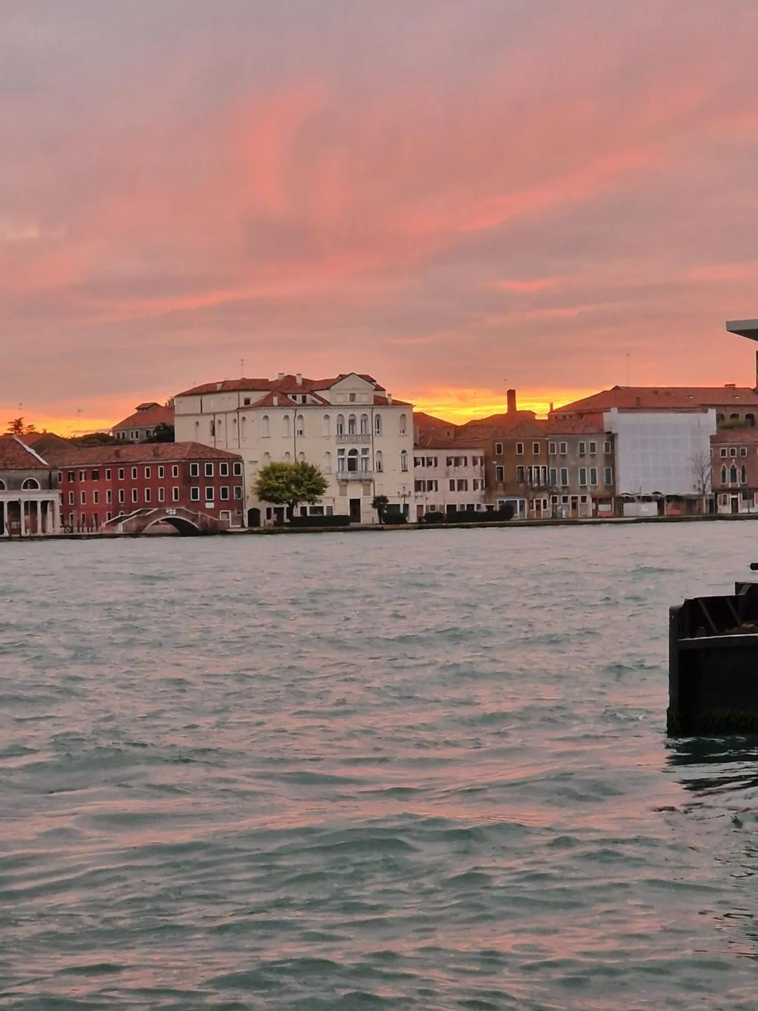 Property building in Cà Isabella