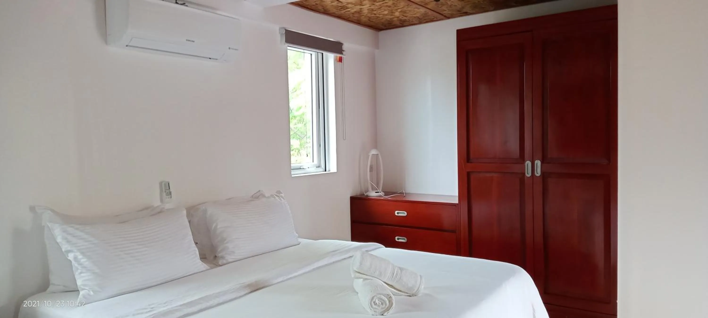 Bedroom, Bed in In Dai Aquasports and Beach Resort