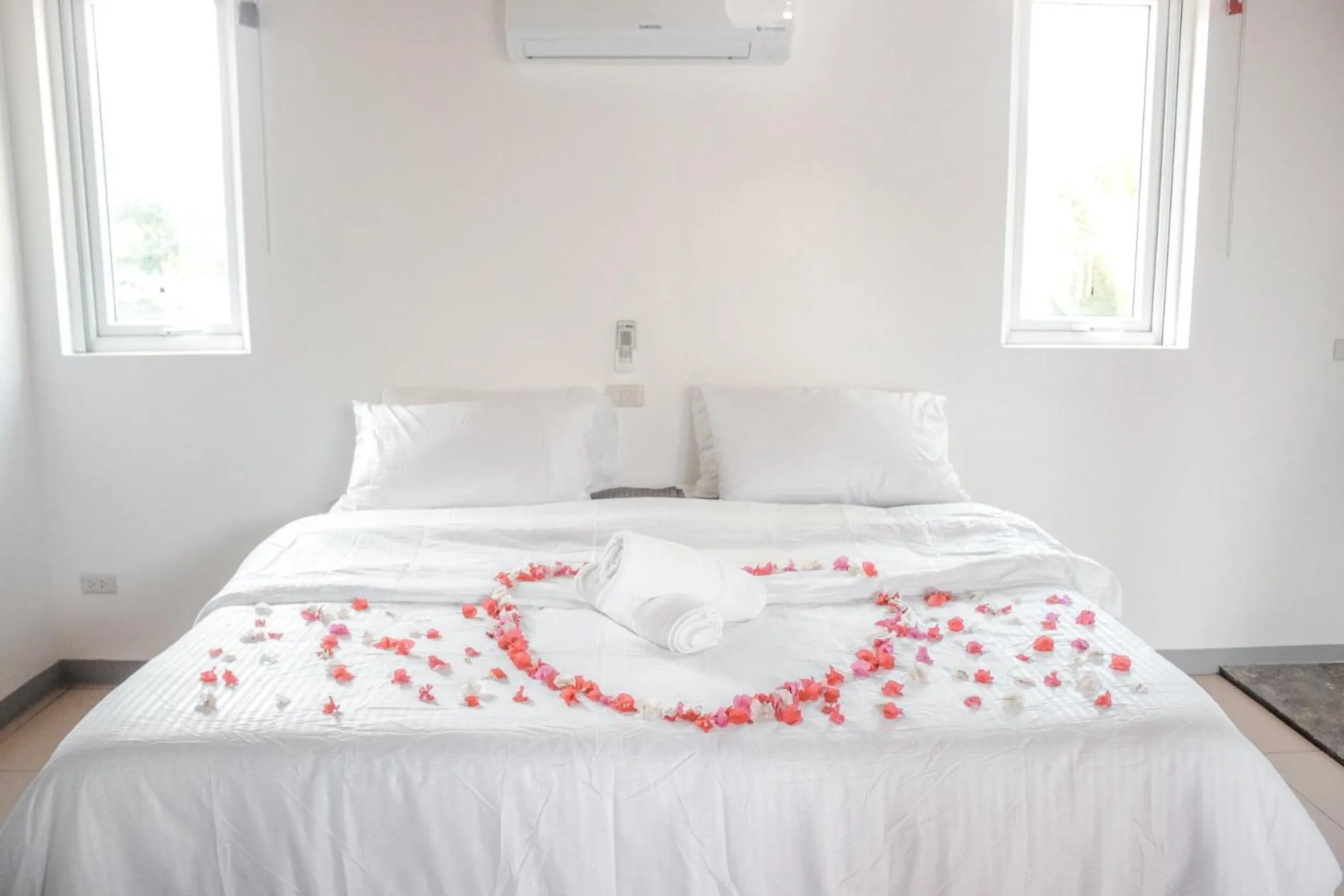 Bedroom, Bed in In Dai Aquasports and Beach Resort