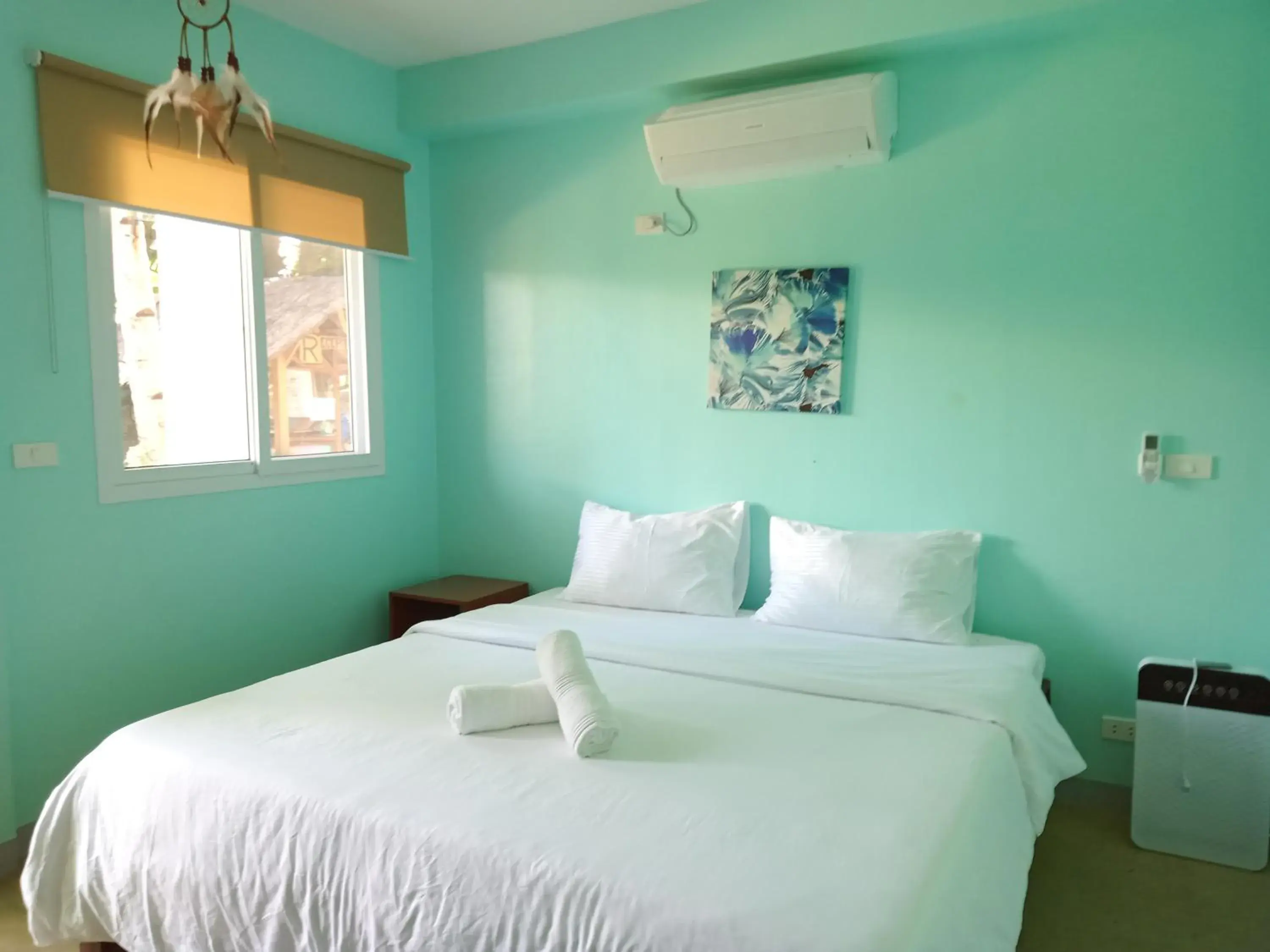 Deluxe Room in In Dai Aquasports and Beach Resort Deluxe Room in In Dai Aquasports and Beach Resort