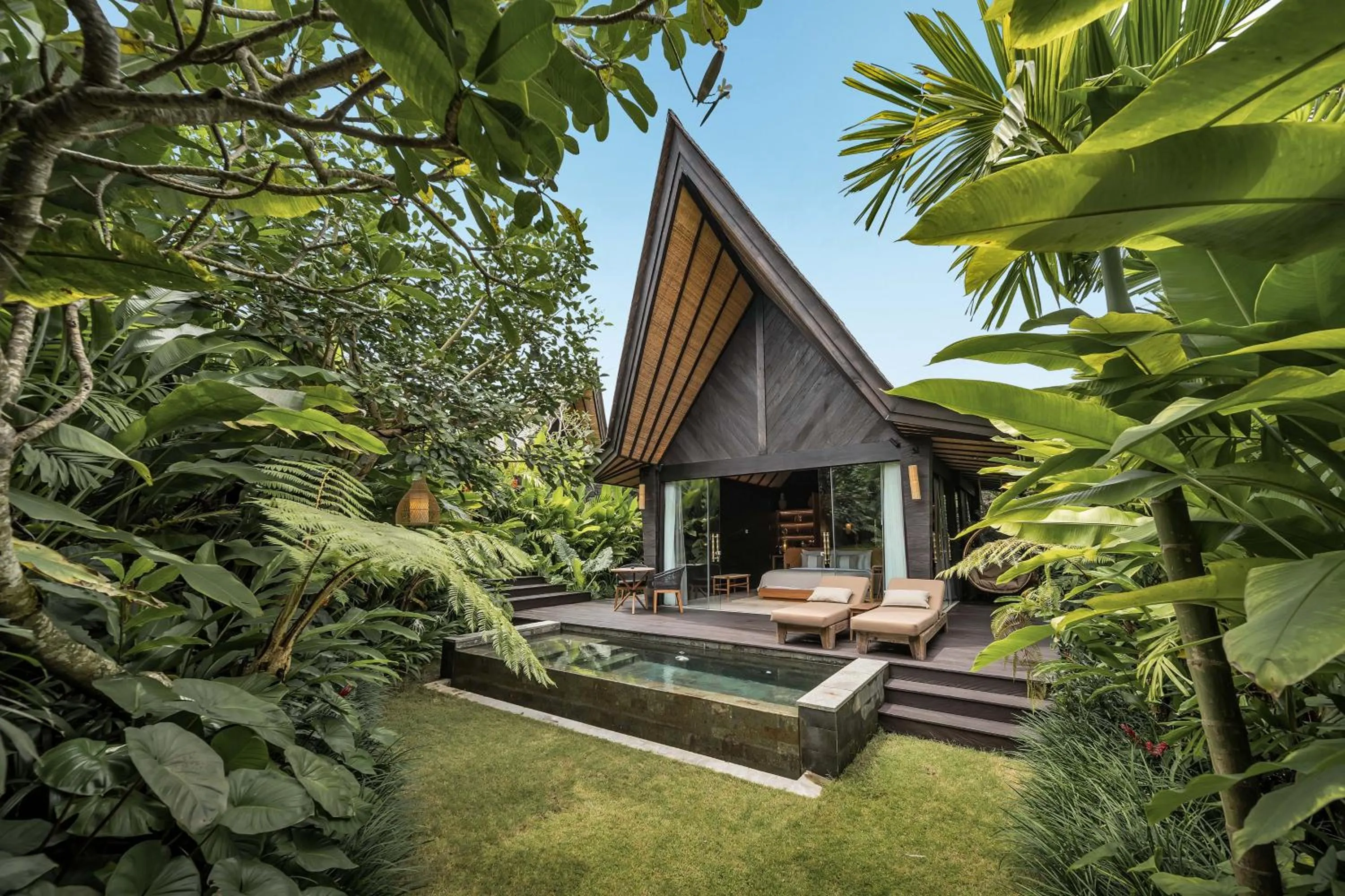 Property building in Desa Hay Canggu