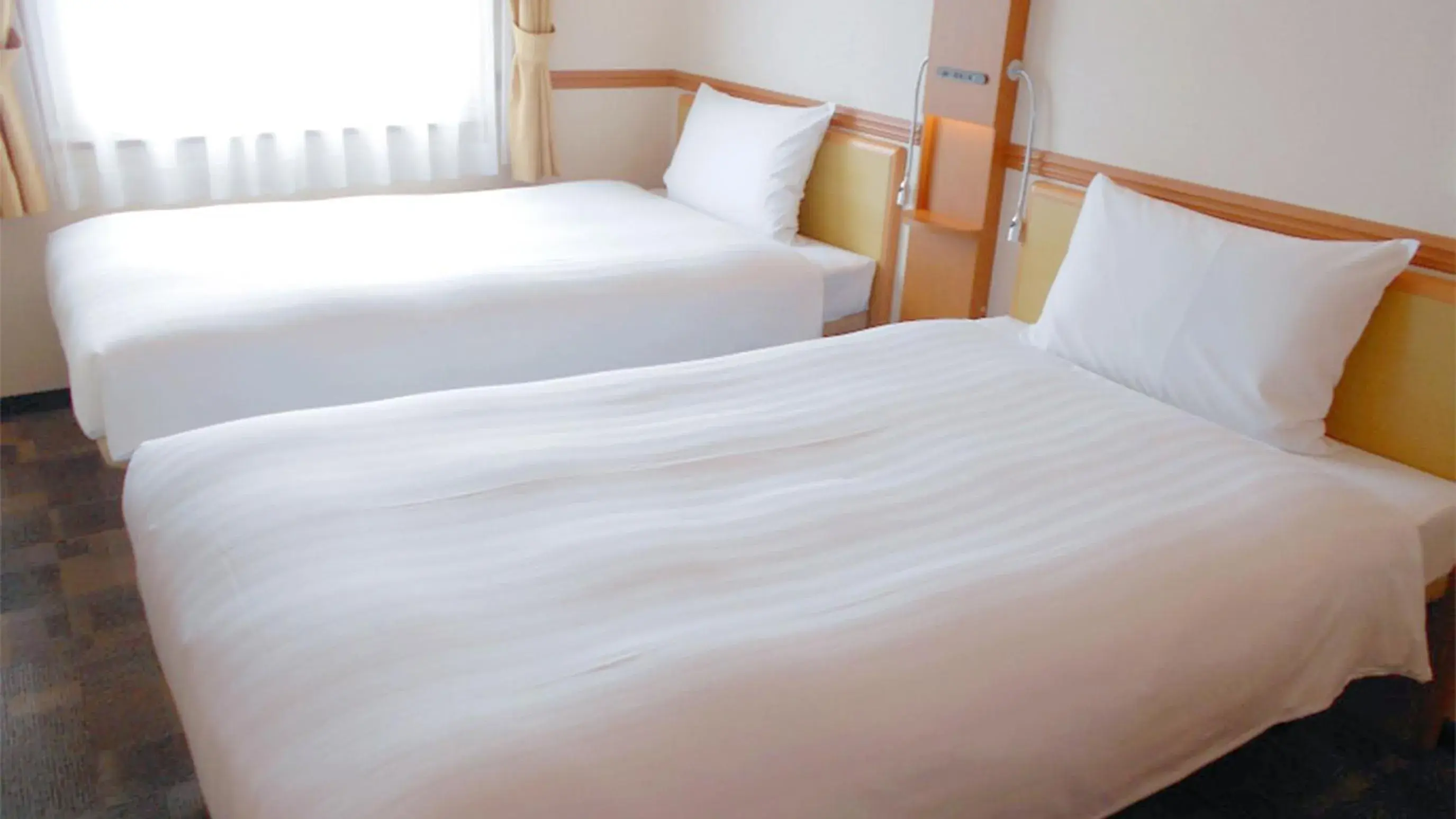 Bedroom, Bed in Toyoko Inn Shin-yamaguchi-eki Shinkansen-guchi Bedroom, Bed in Toyoko Inn Shin-yamaguchi-eki Shinkansen-guchi