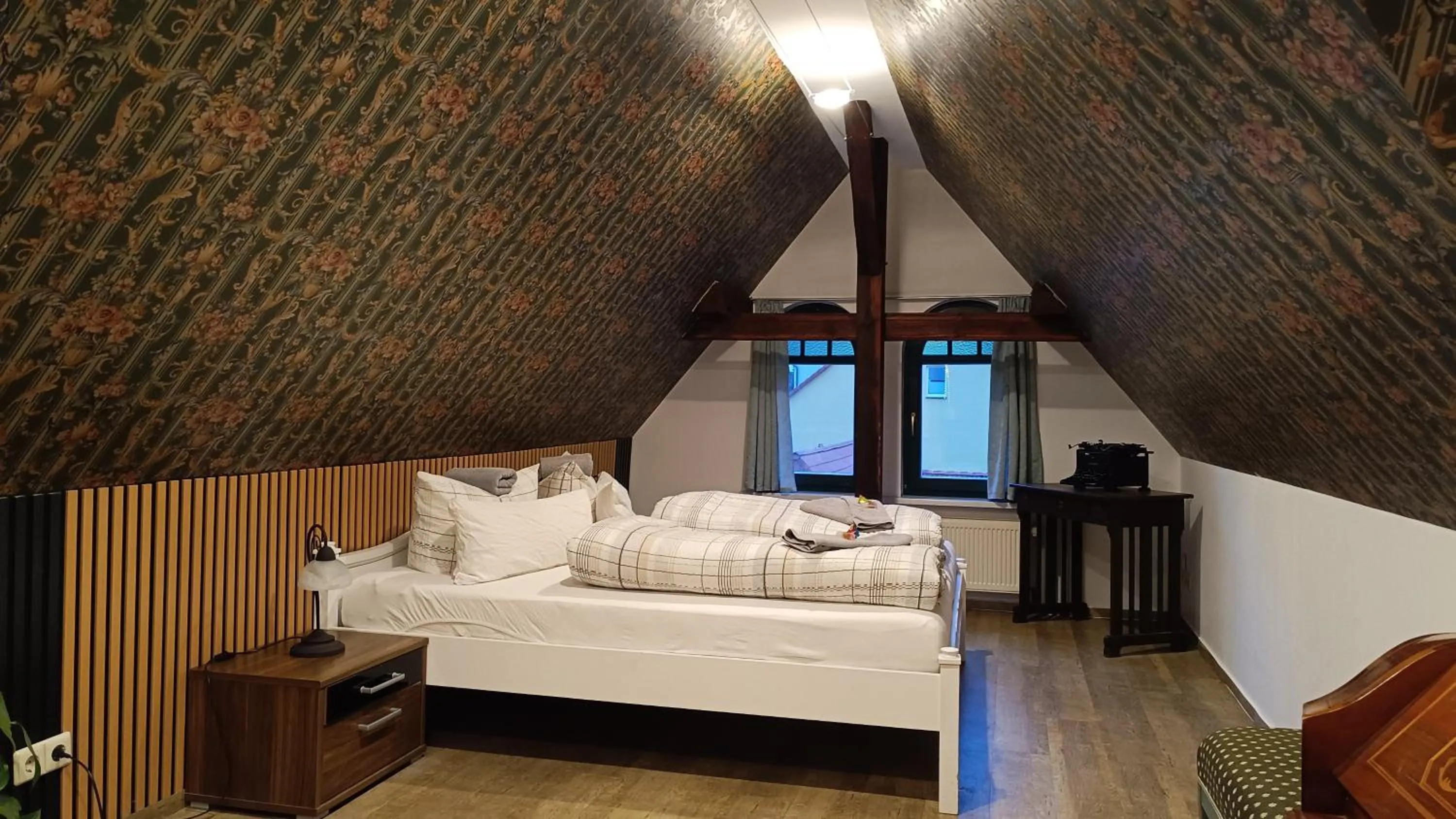 Photo of the whole room, Bed in Hotel Villa Alice