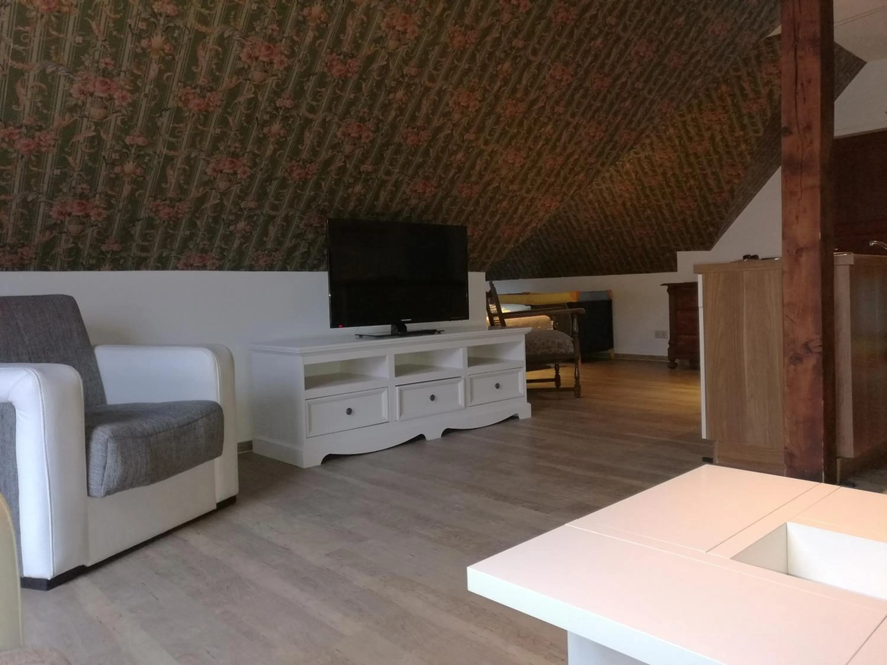 Photo of the whole room in Hotel Villa Alice