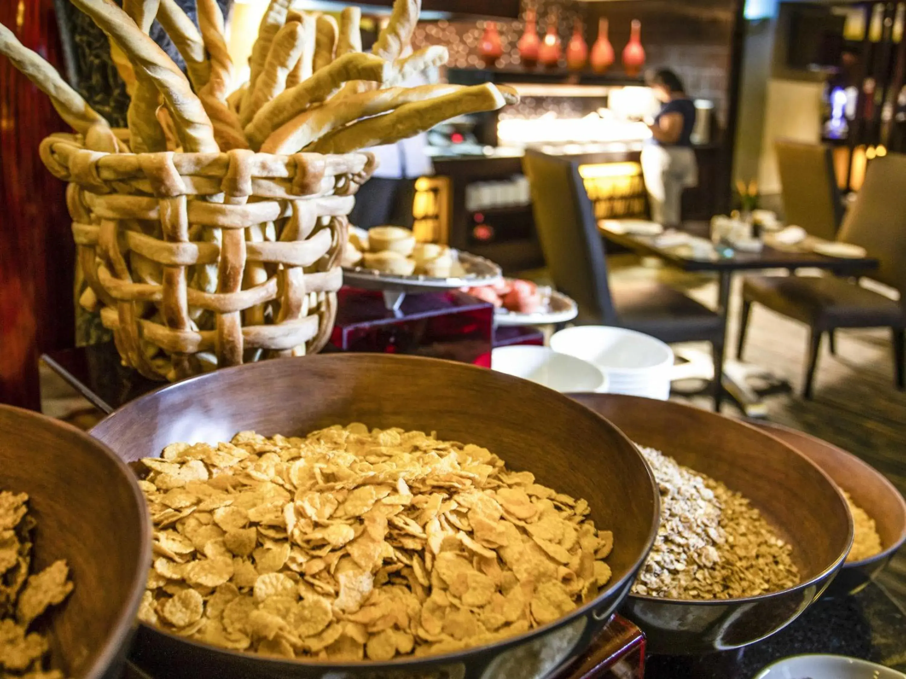 Restaurant/places to eat in Mövenpick Hotel Ikoyi Lagos Restaurant/places to eat in Mövenpick Hotel Ikoyi Lagos