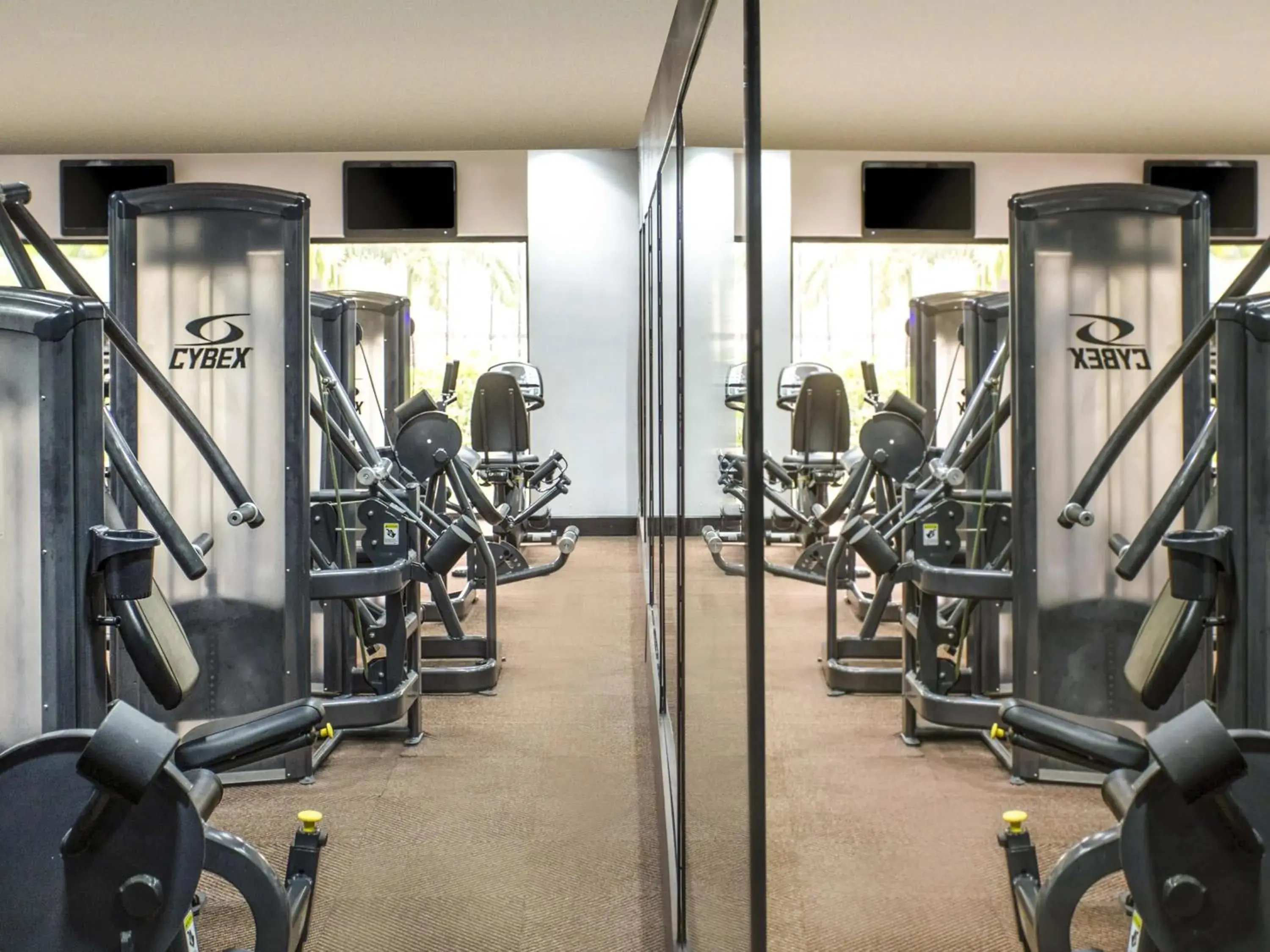 Fitness centre/facilities in Mövenpick Hotel Ikoyi Lagos Fitness centre/facilities in Mövenpick Hotel Ikoyi Lagos