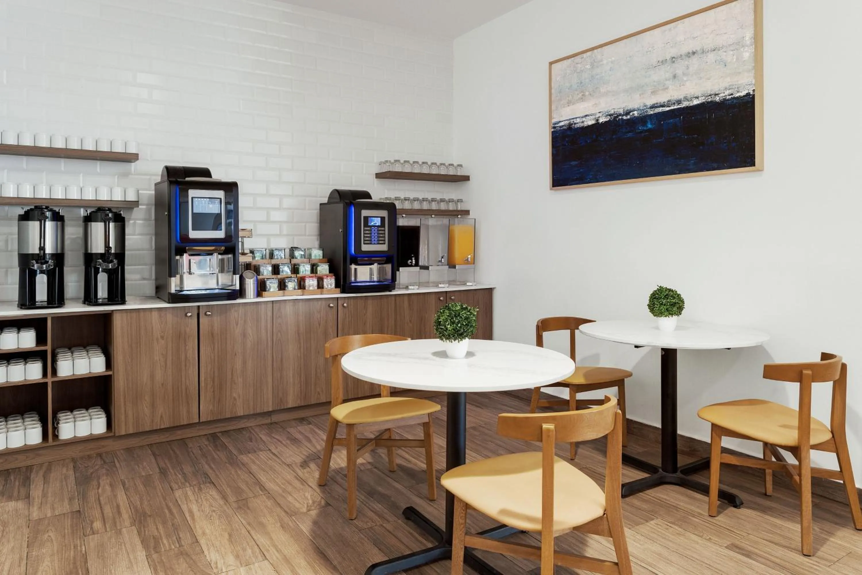 Breakfast in Residence Inn by Marriott Playa del Carmen