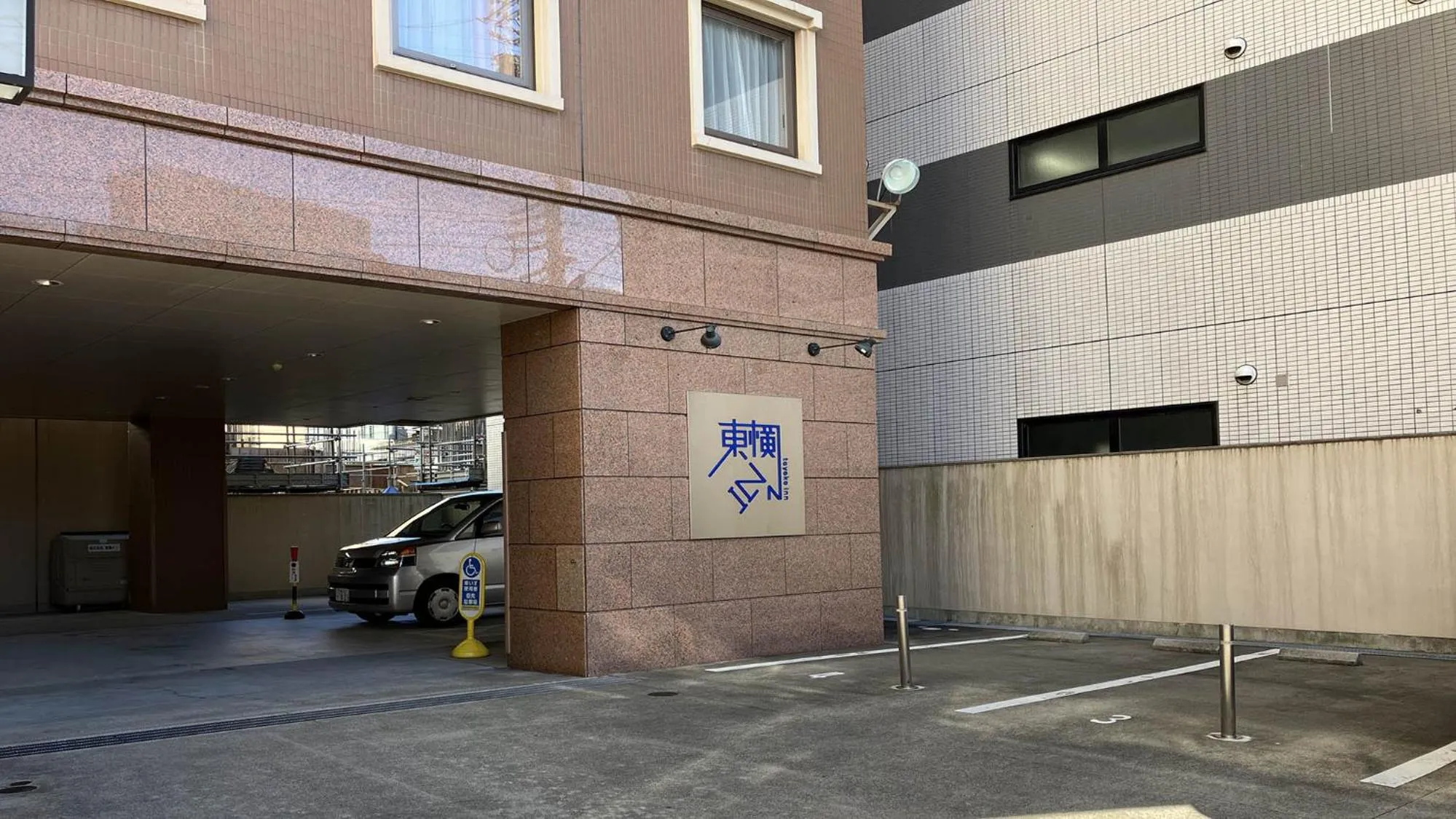Parking in Toyoko Inn Hiroshima-eki Shinkansen-guchi 1
