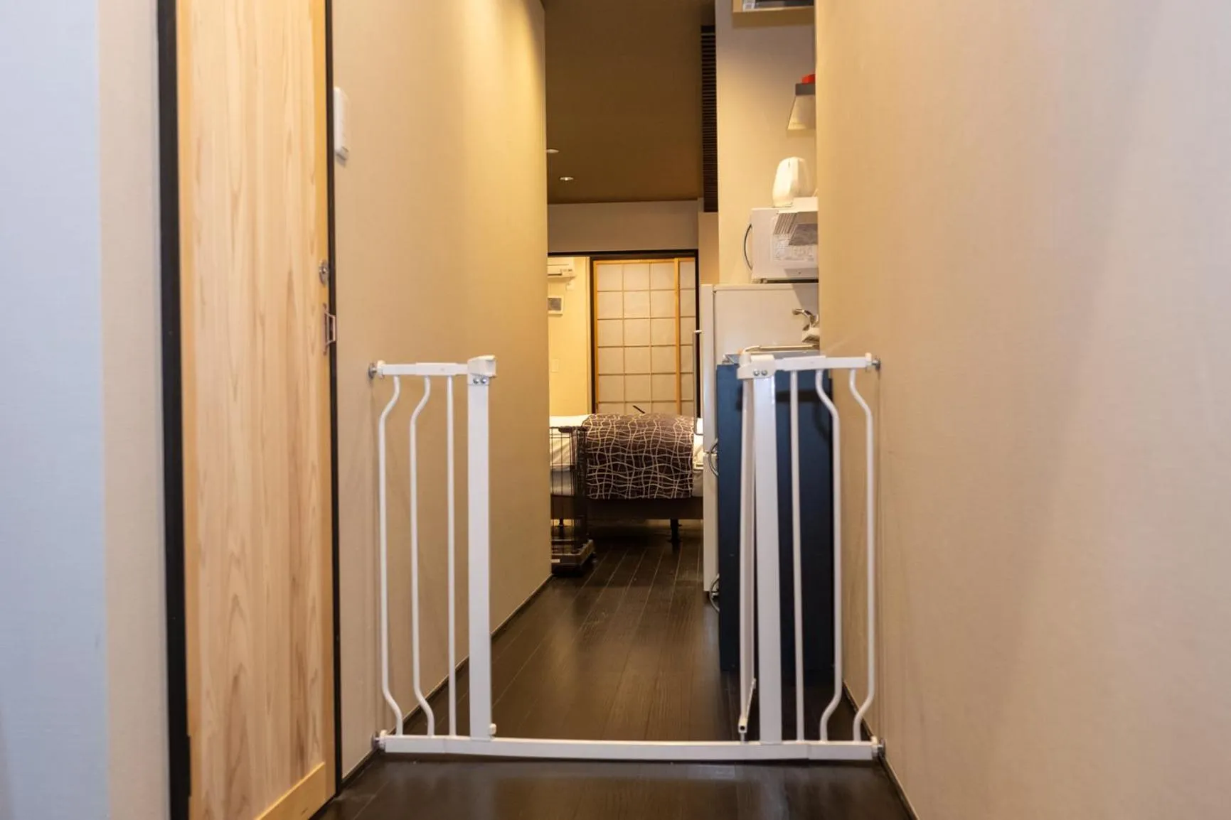Facade/entrance, Bed in Little Hotel Kyoto Karasuma Takatsuji