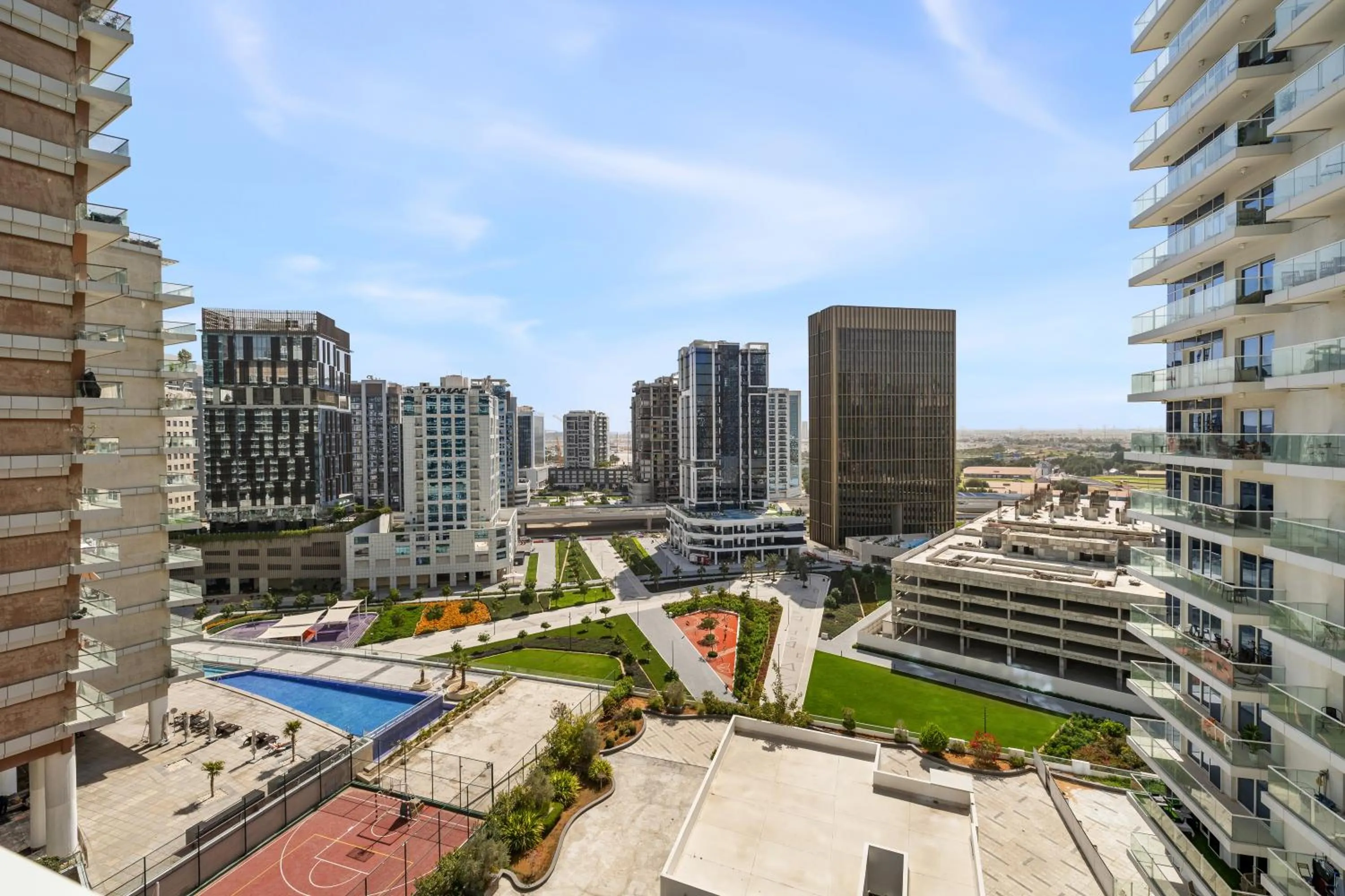 Unlock Metropolis Business Bay