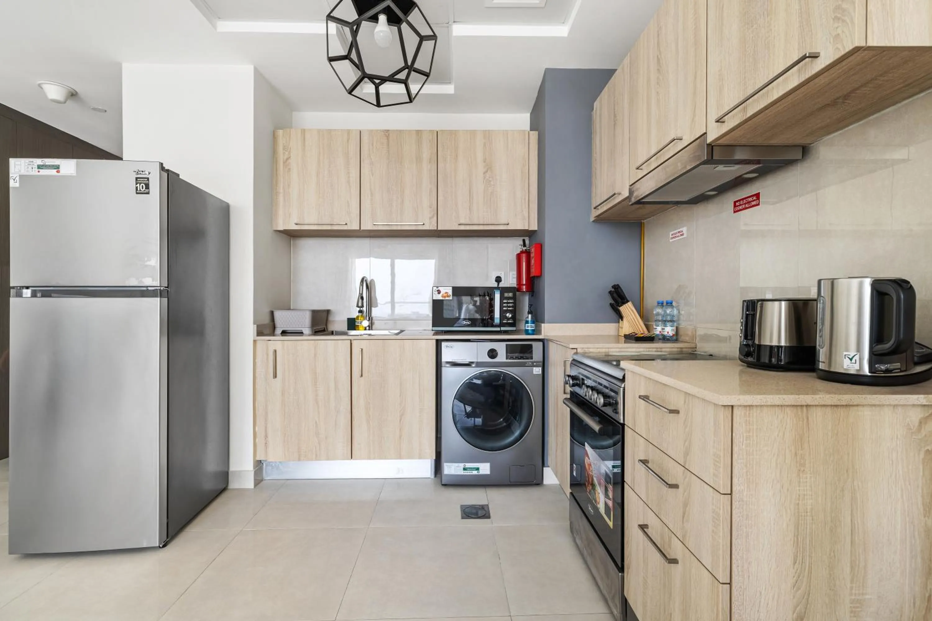 Unlock Metropolis Business Bay