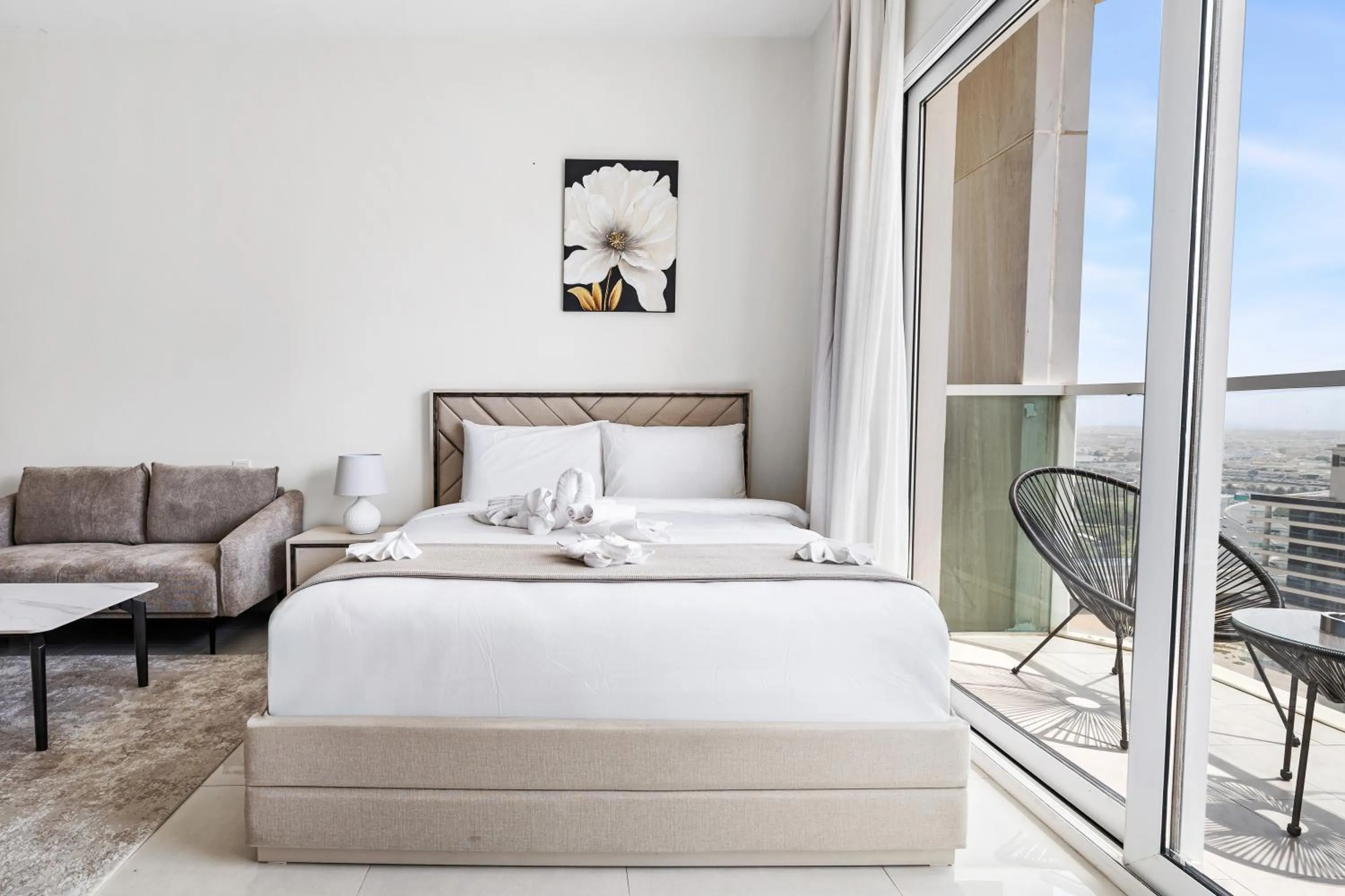 Bed in Unlock Metropolis Business Bay