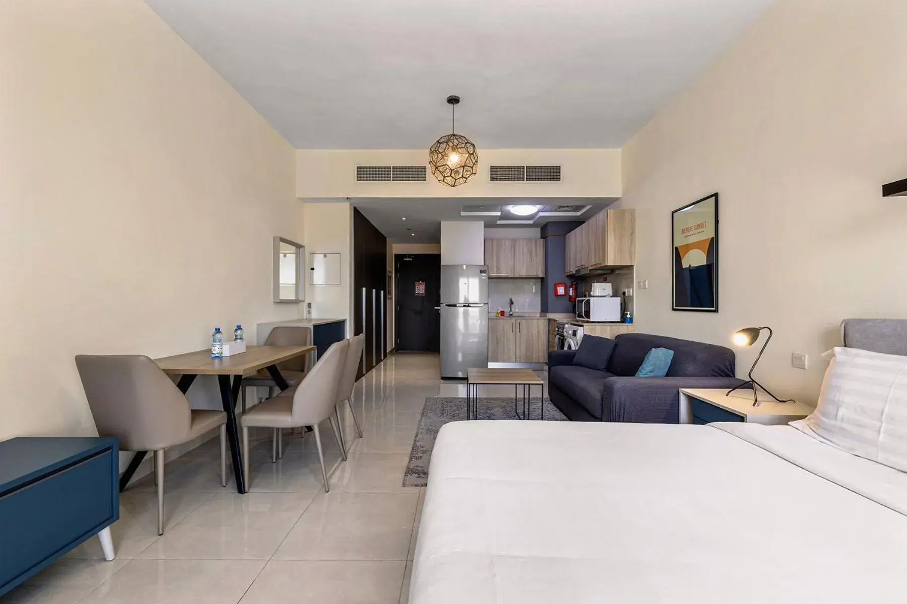 Deluxe Studio with Kitchen and Balcony in Unlock Metropolis Business Bay Deluxe Studio with Kitchen and Balcony in Unlock Metropolis Business Bay