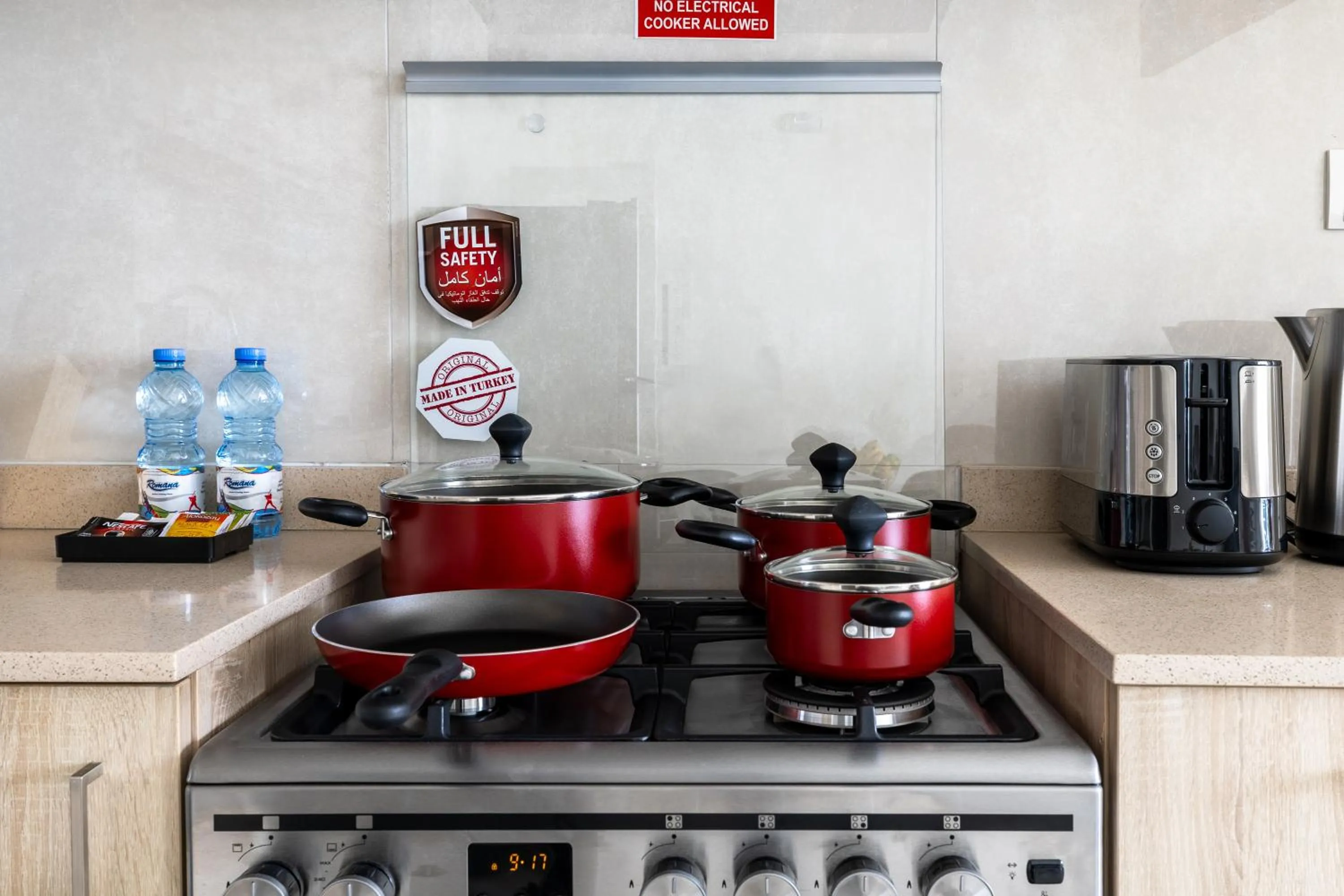 Unlock Metropolis Business Bay