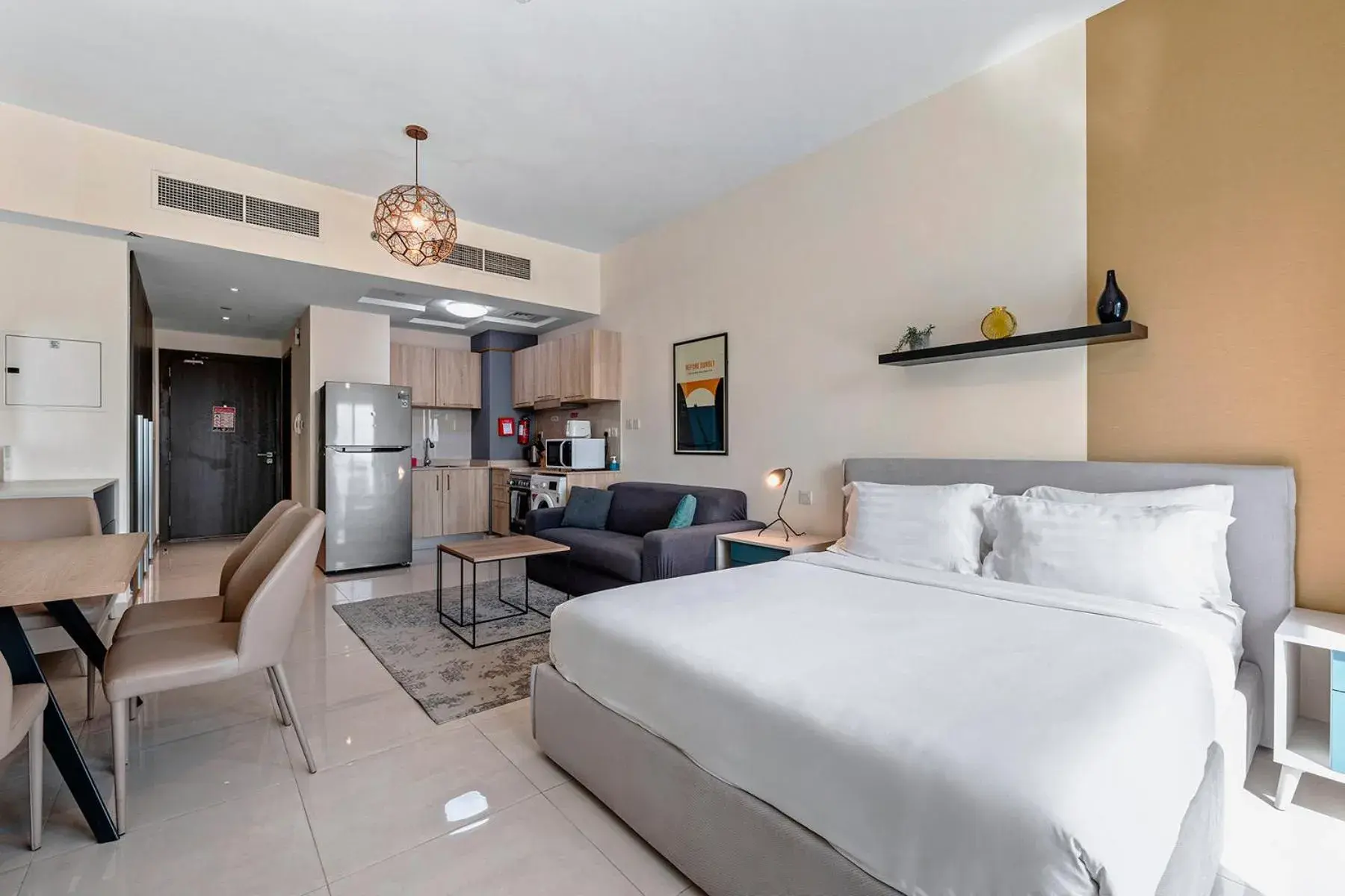 Bed in Unlock Metropolis Business Bay Bed in Unlock Metropolis Business Bay