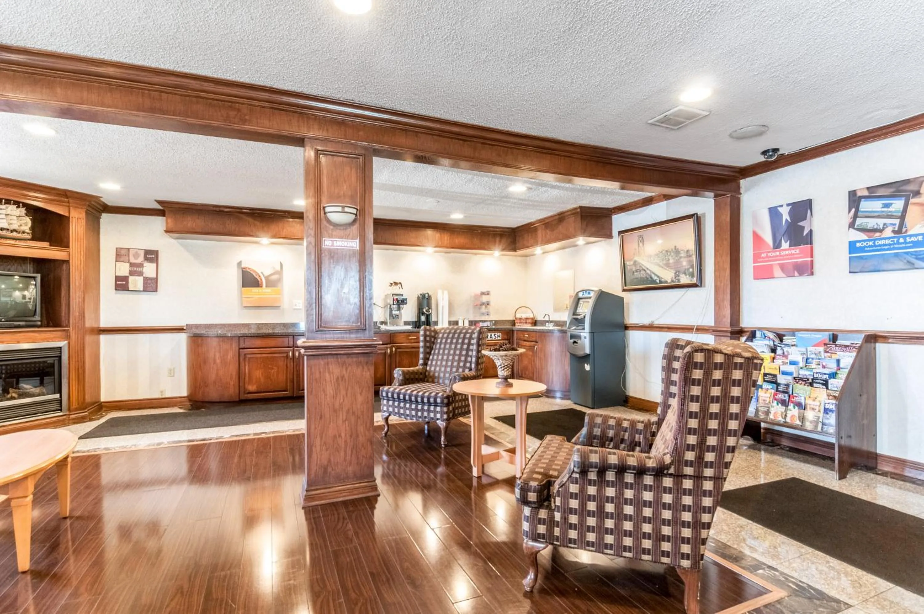 Lobby or reception in Motel 6-Southgate, MI - Detroit