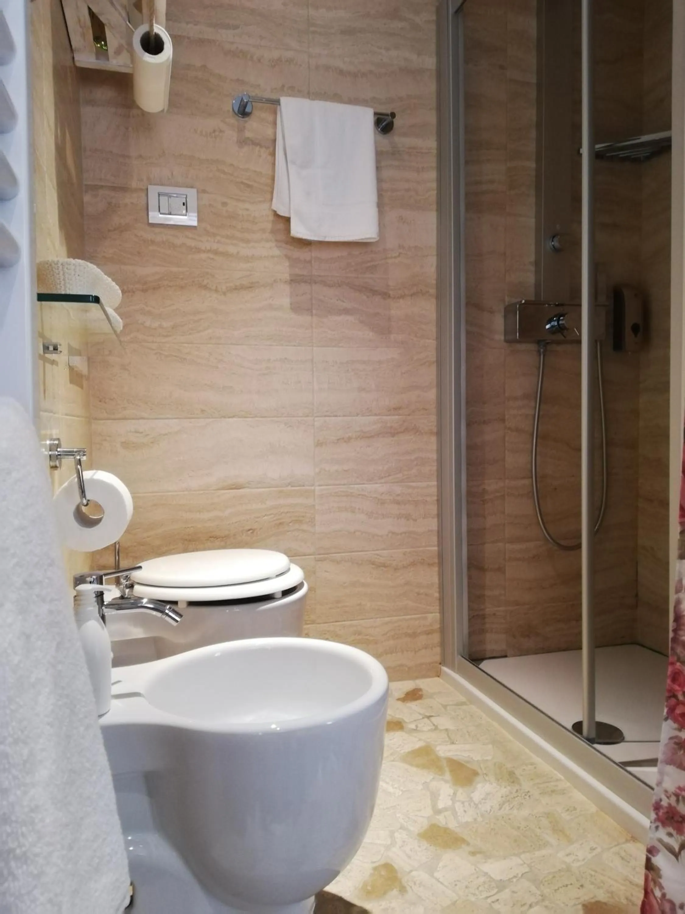 Shower in B & B San Domenico