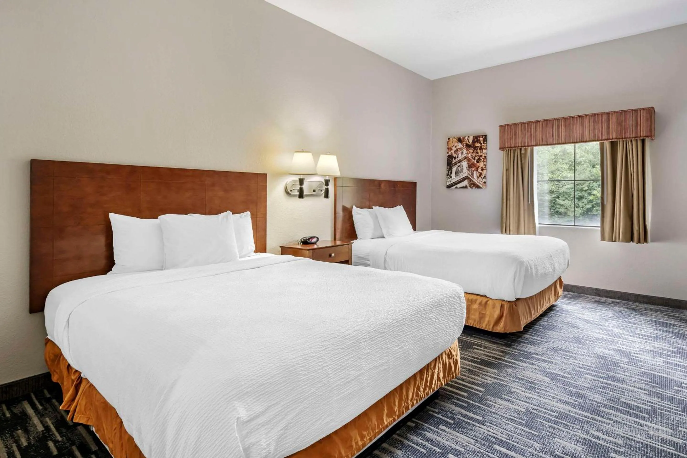 Bedroom, Bed in Country Inn & Suites by Radisson, Pickerington, OH