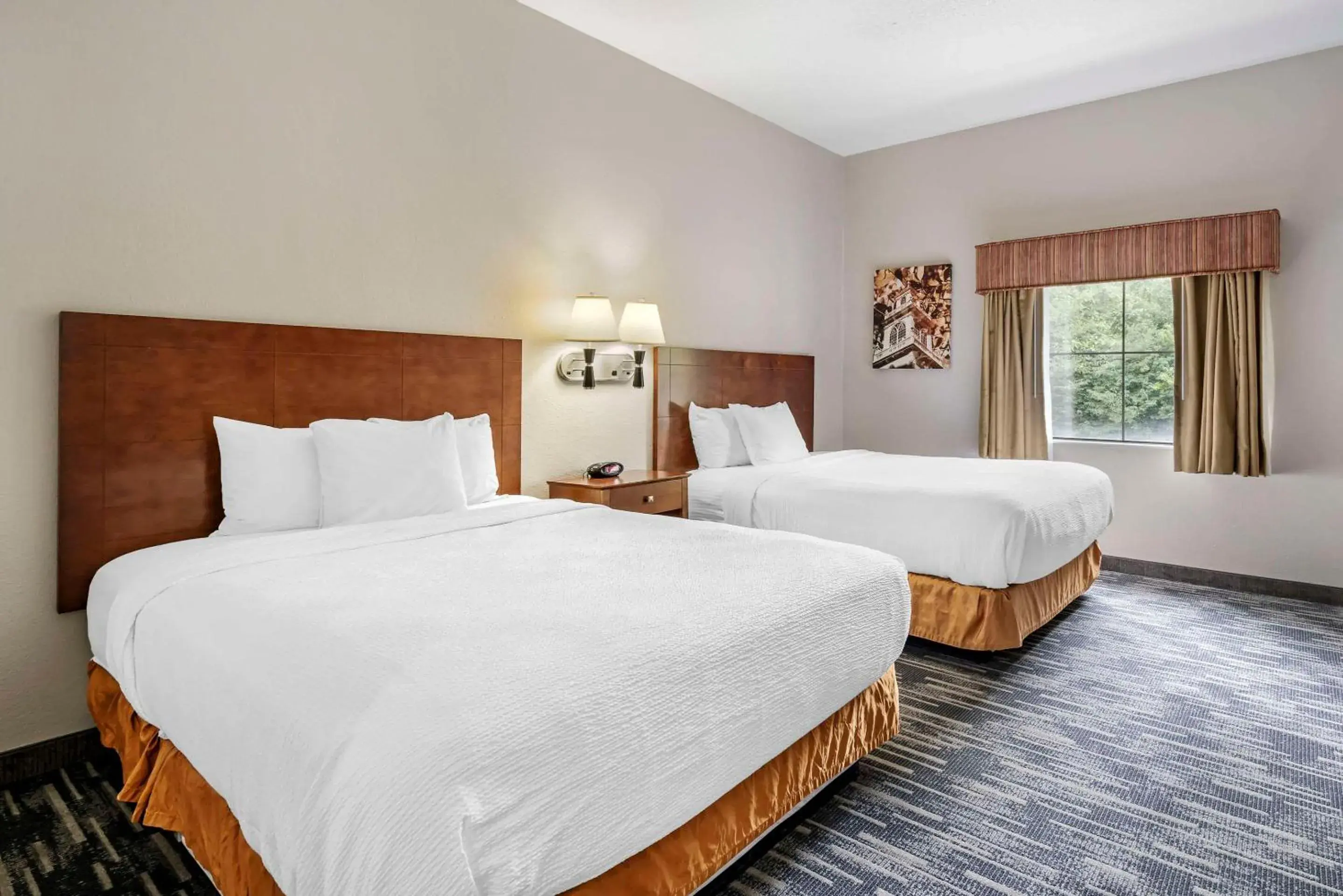 Bedroom, Bed in Country Inn & Suites by Radisson, Pickerington, OH Bedroom, Bed in Country Inn & Suites by Radisson, Pickerington, OH