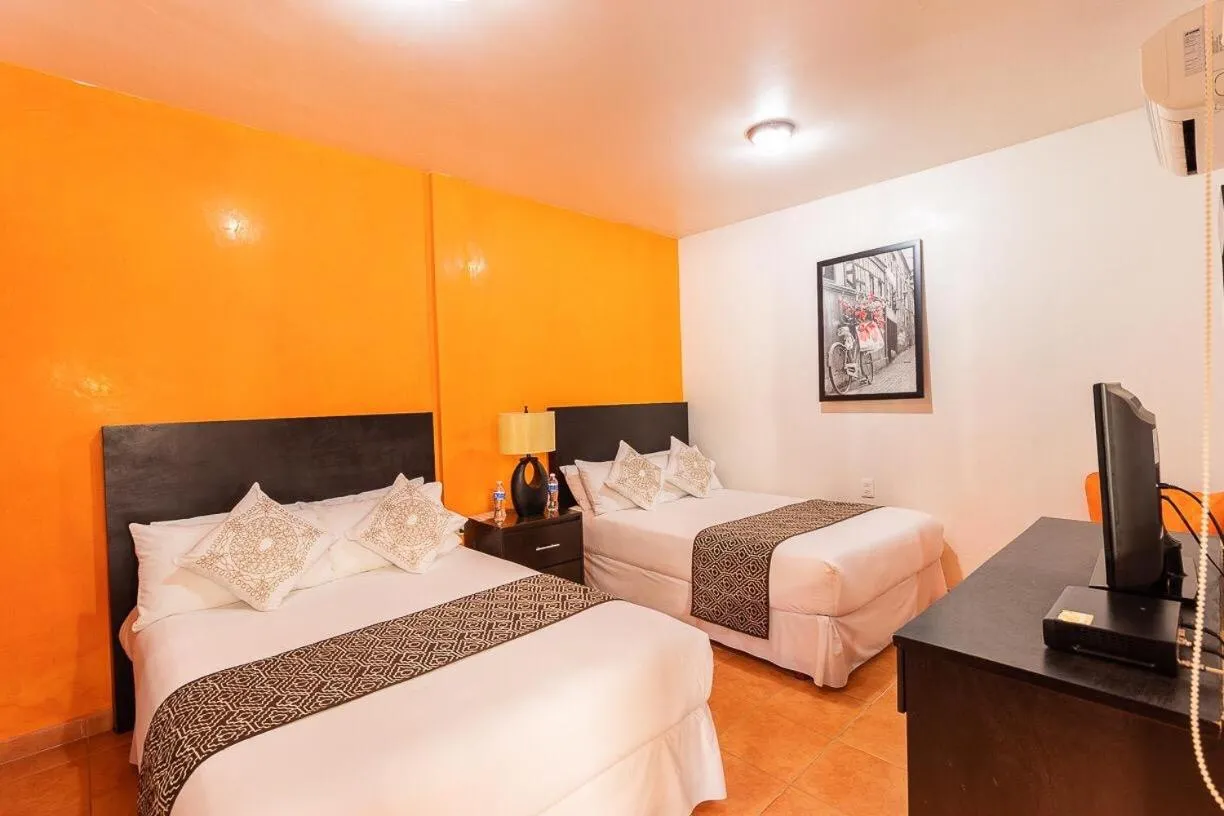 Double Room with Two Double Beds in Hotel Doña Juana