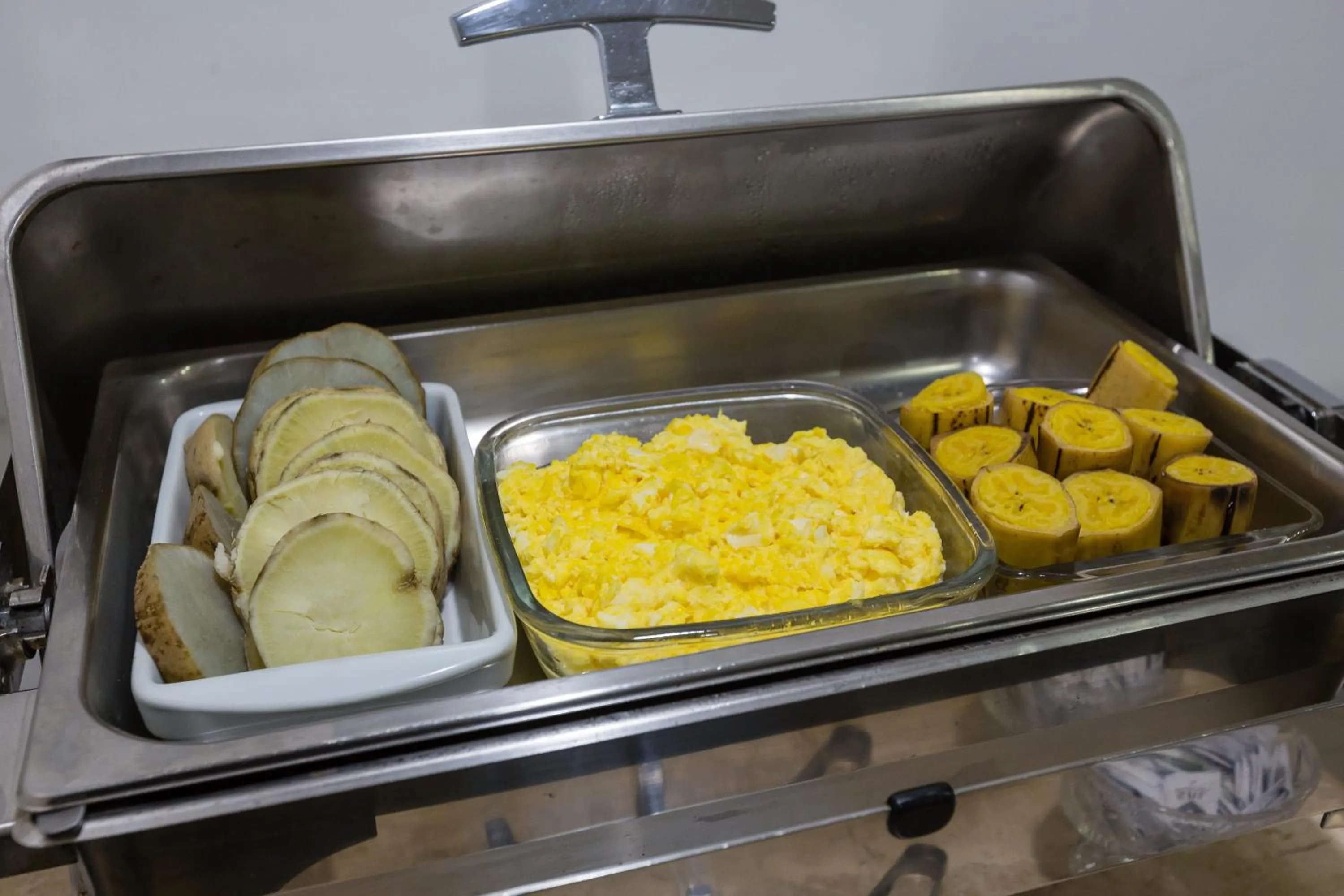 Breakfast in Eunapolis Plaza Hotel