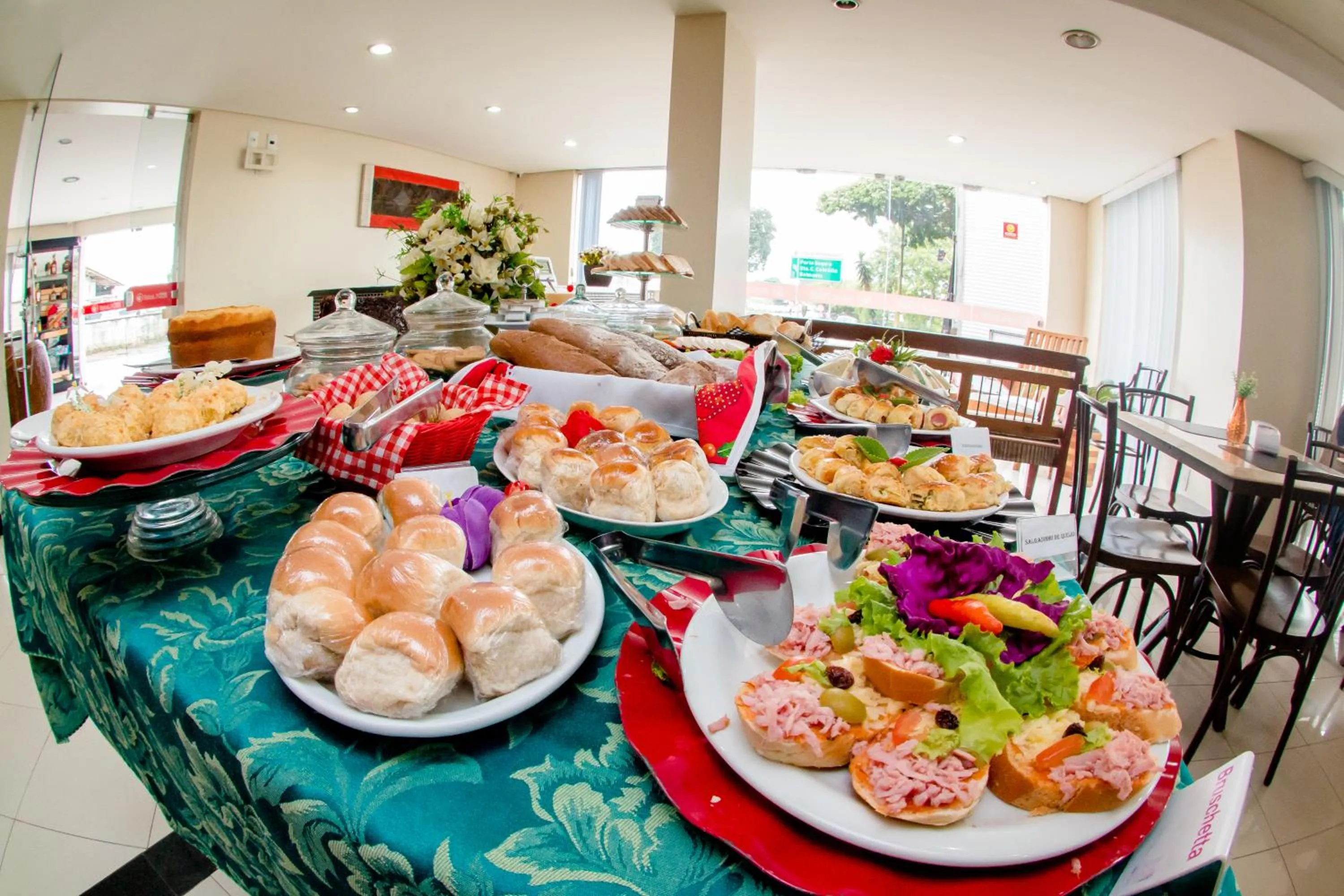 Eunapolis Plaza Hotel