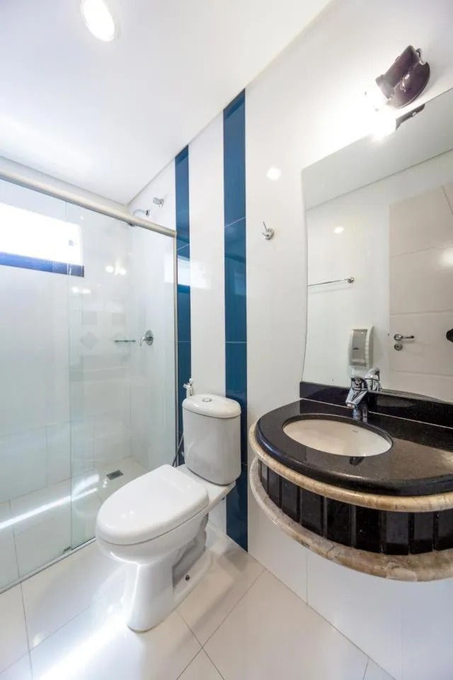 Bathroom in Eunapolis Plaza Hotel