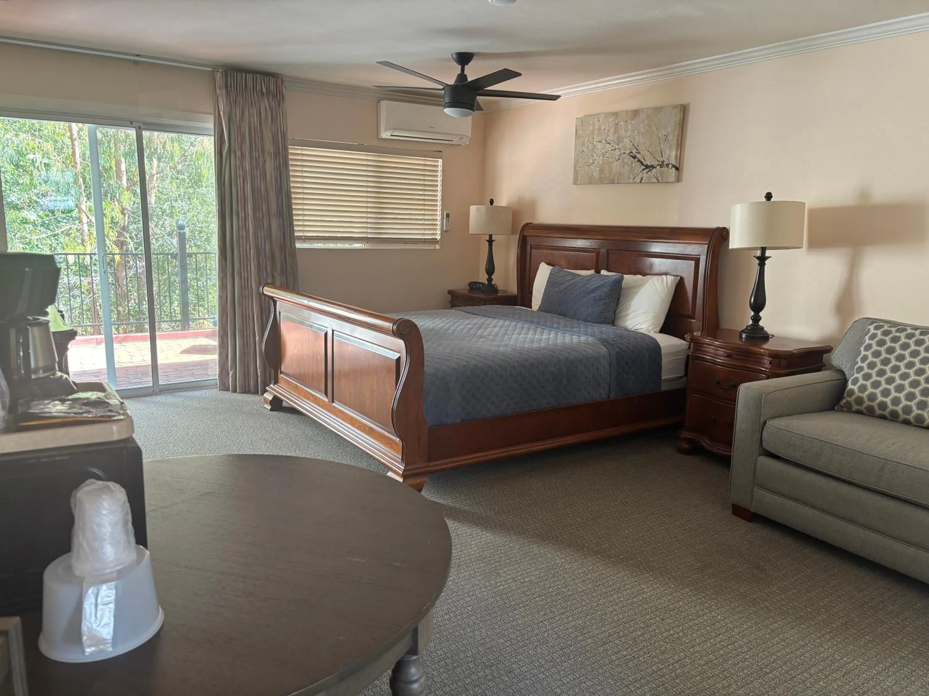 Peach Tree Inn
