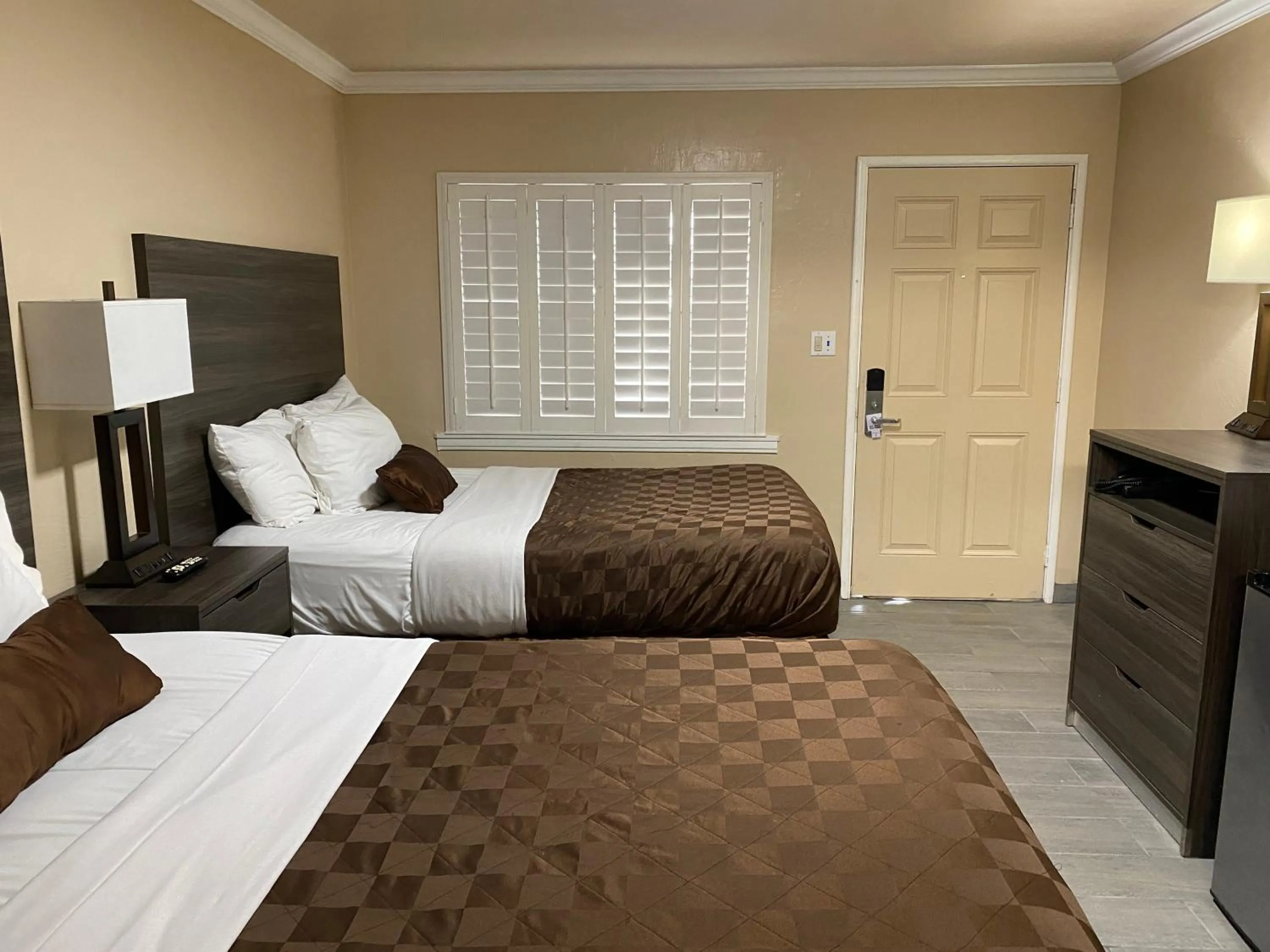 Photo of the whole room in Holland Inn & Suites