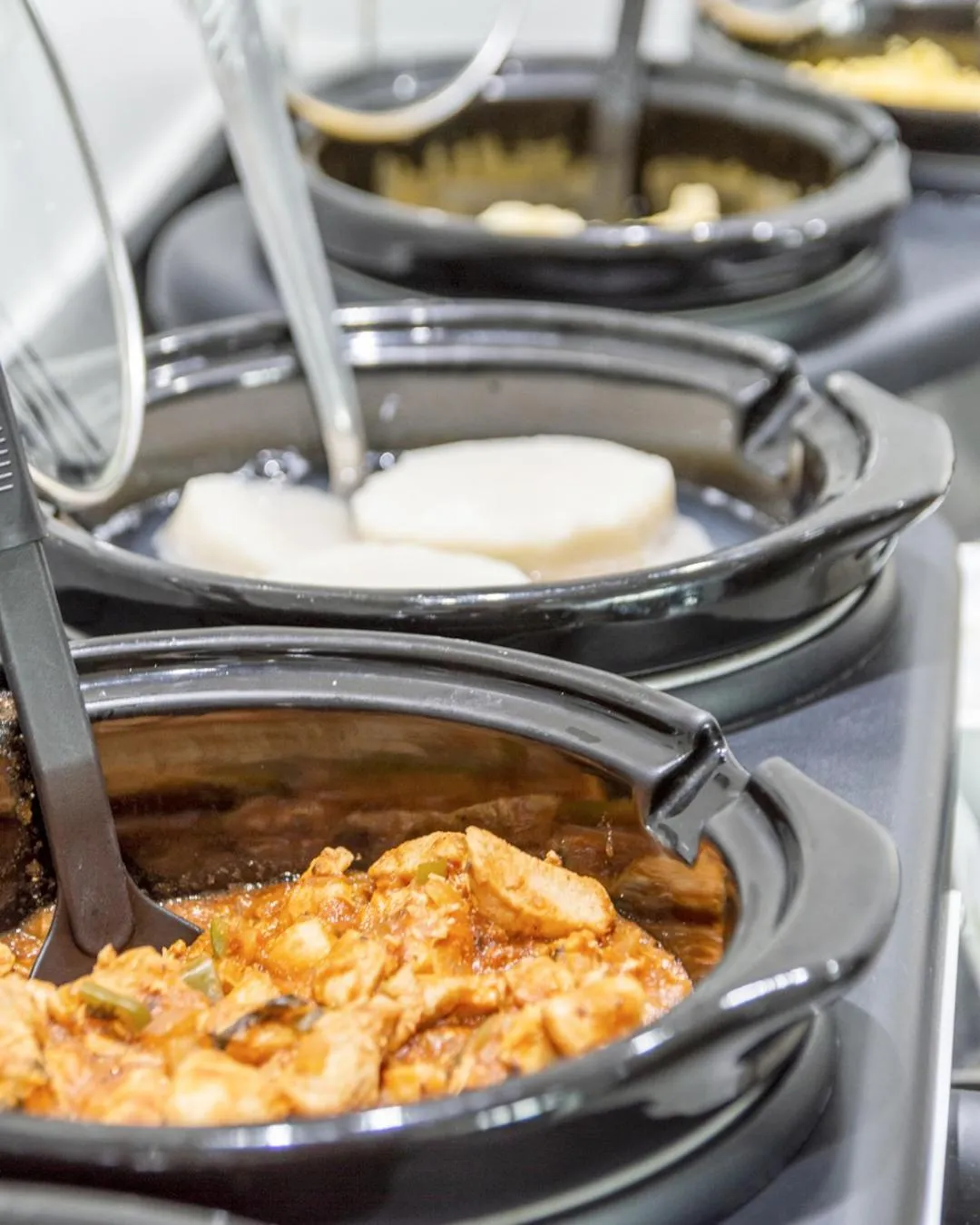 Buffet breakfast in Hotel Praia Bonita Jatiúca