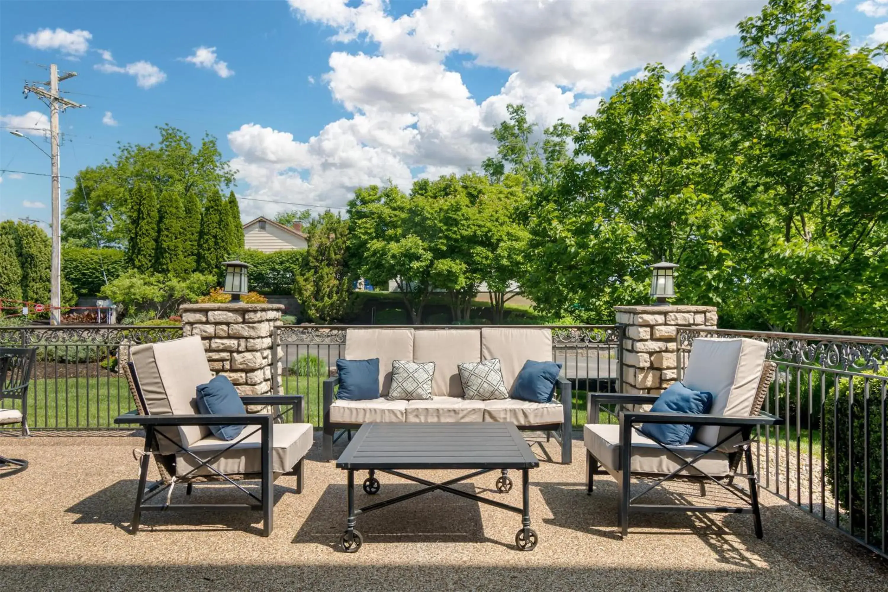 Property building in Best Western Plus Washington Hotel Property building in Best Western Plus Washington Hotel