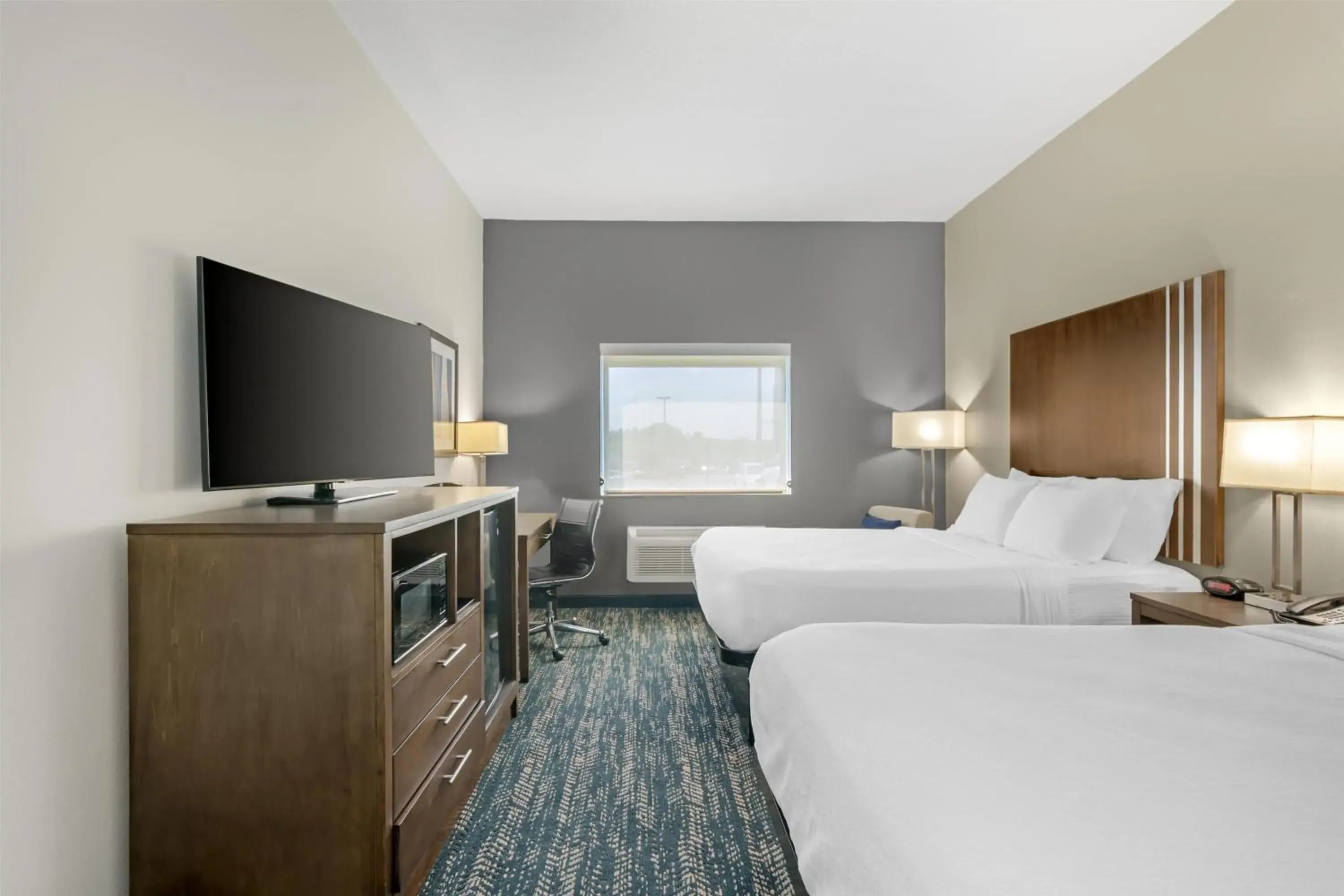 Bedroom, Bed in Best Western Plus Washington Hotel Bedroom, Bed in Best Western Plus Washington Hotel