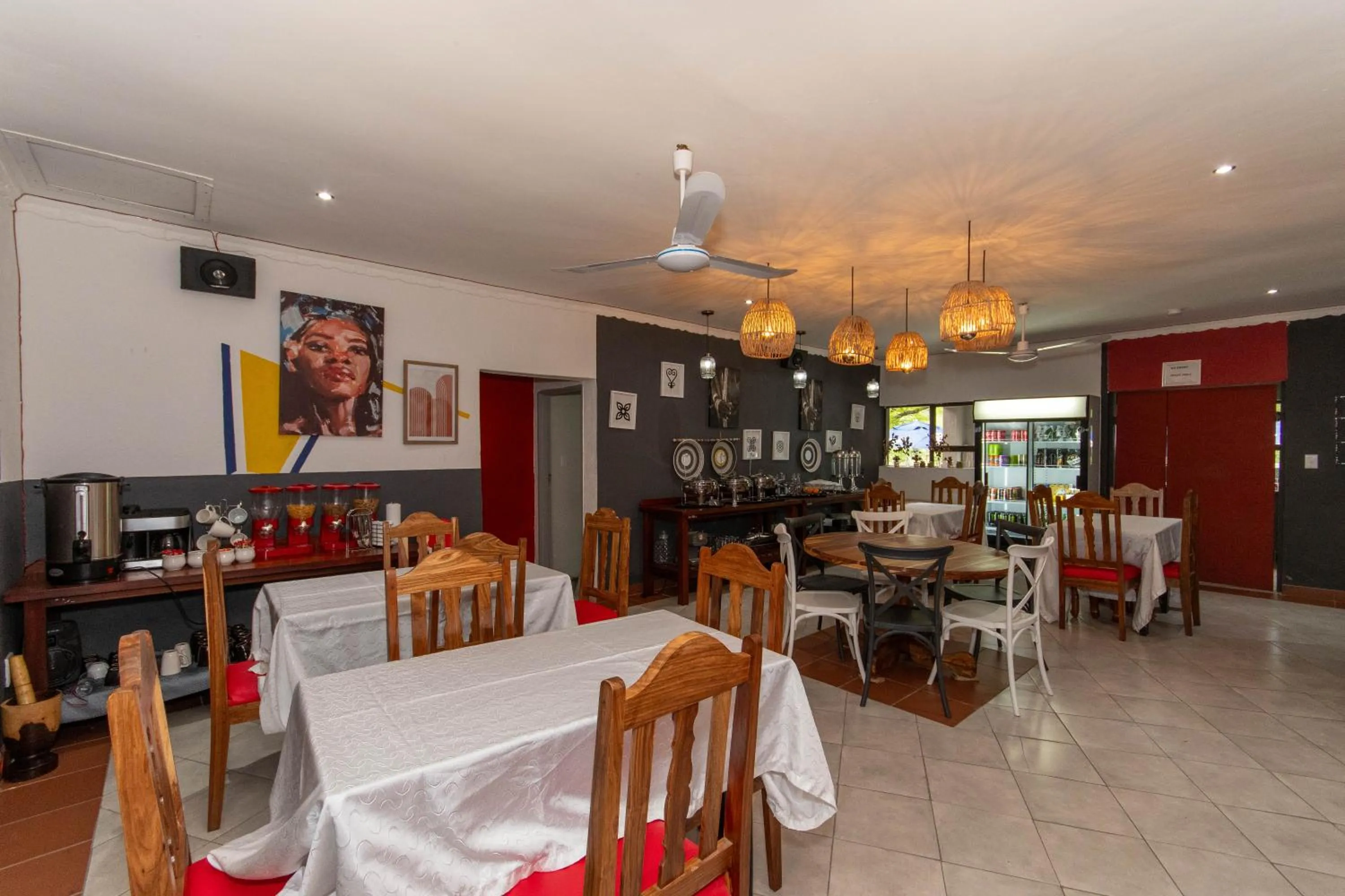 Living room in Woodpeckers Guest House