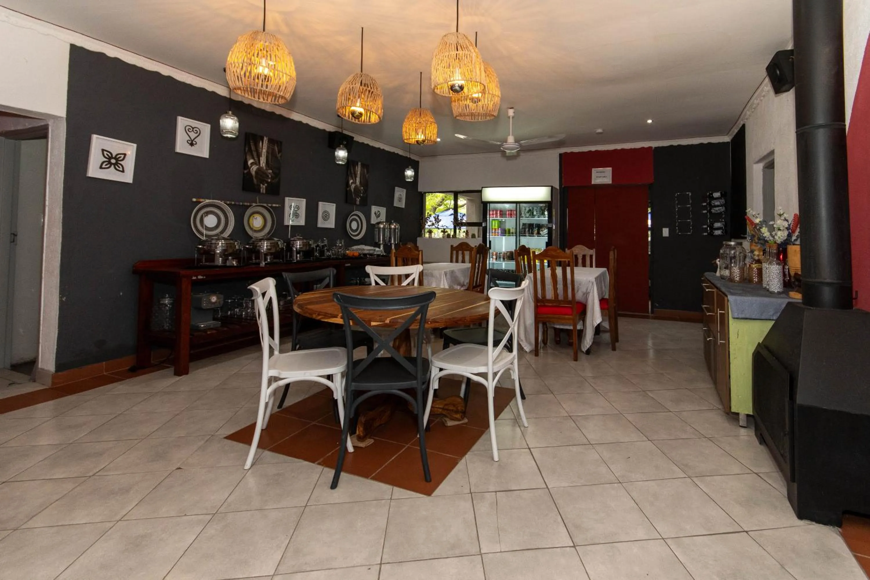Living room in Woodpeckers Guest House